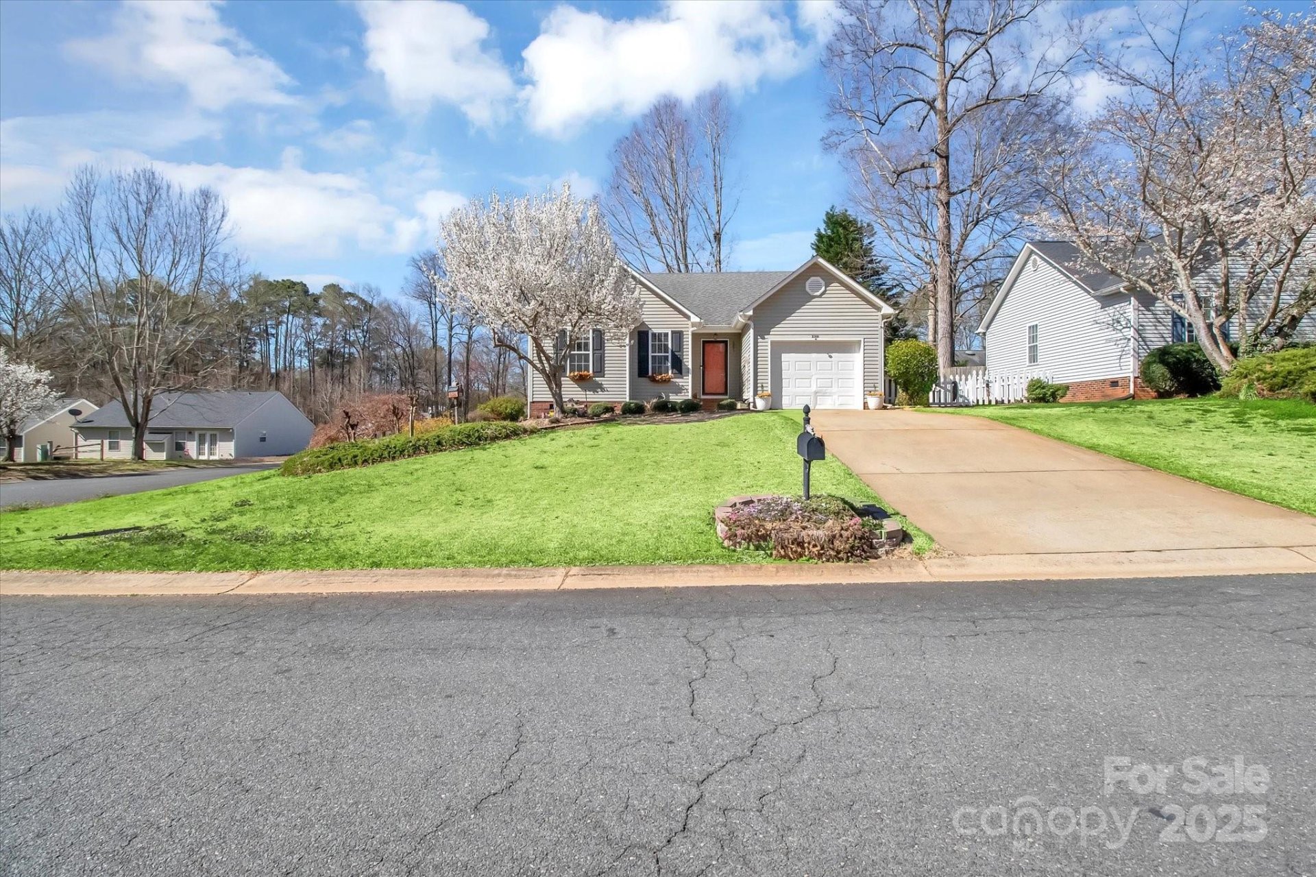 Property image 2 at 2318 Kestrel Drive, Rock Hill, SC 29732