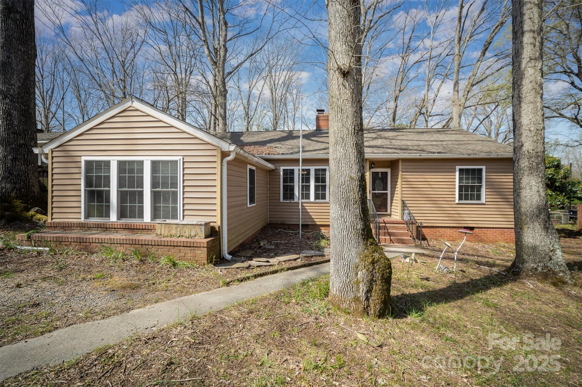 Property image 1 at 116 S Westover Drive, Monroe, NC 28112