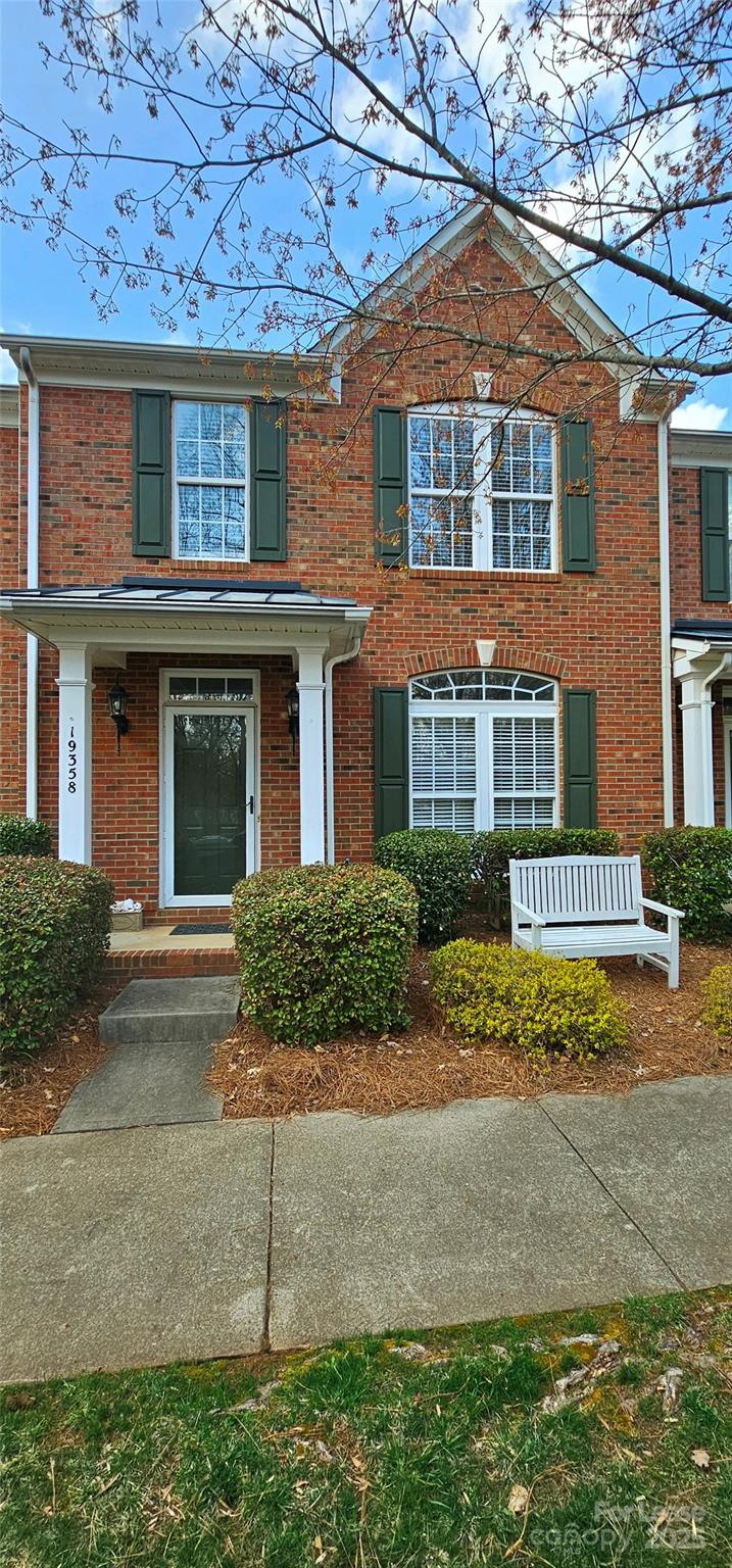 Property image 1 at 19358 Makayla Lane, Cornelius, NC 28031