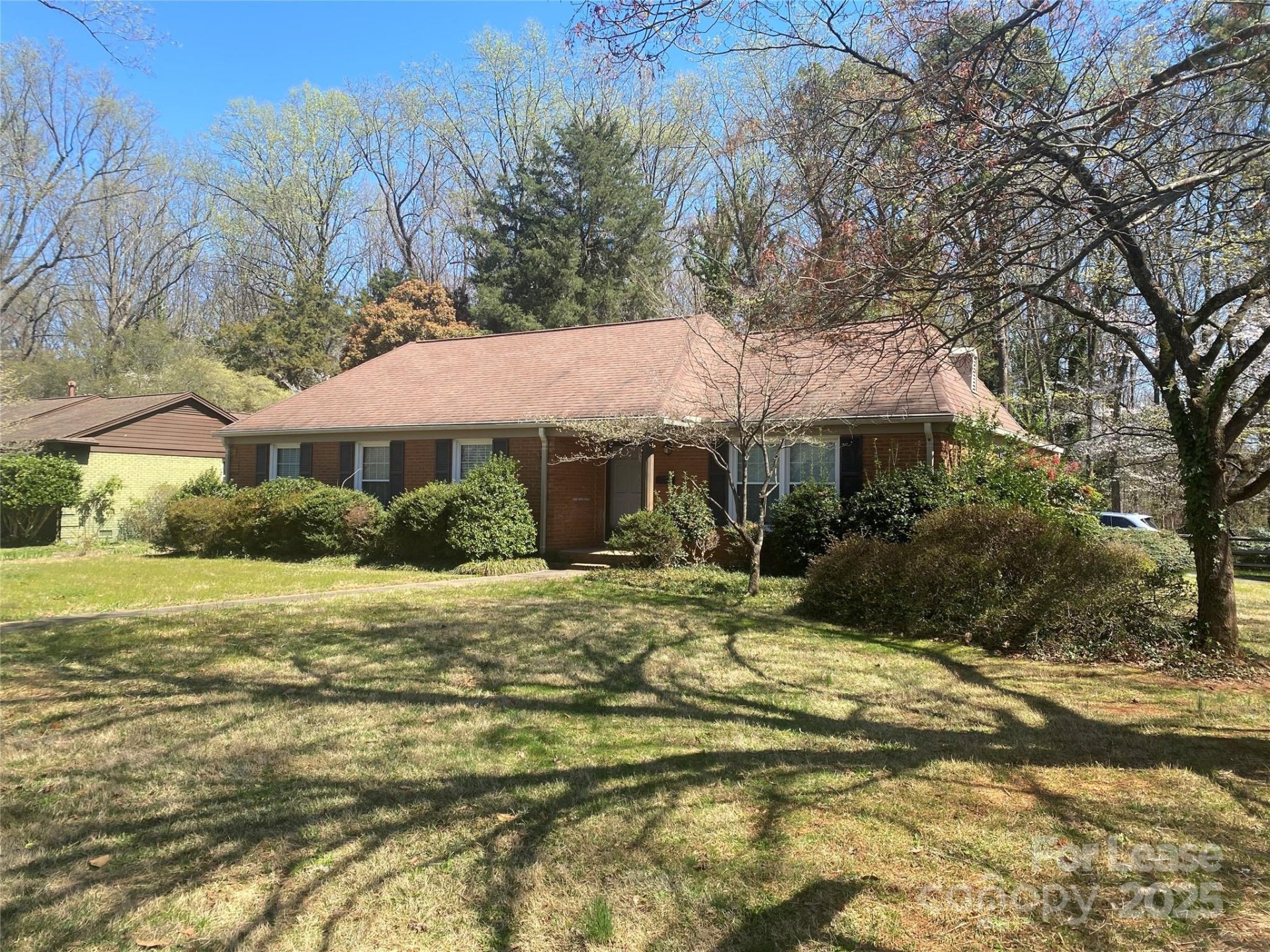 Property image 1 at 5255 Glenbrier Drive, Charlotte, NC 28212