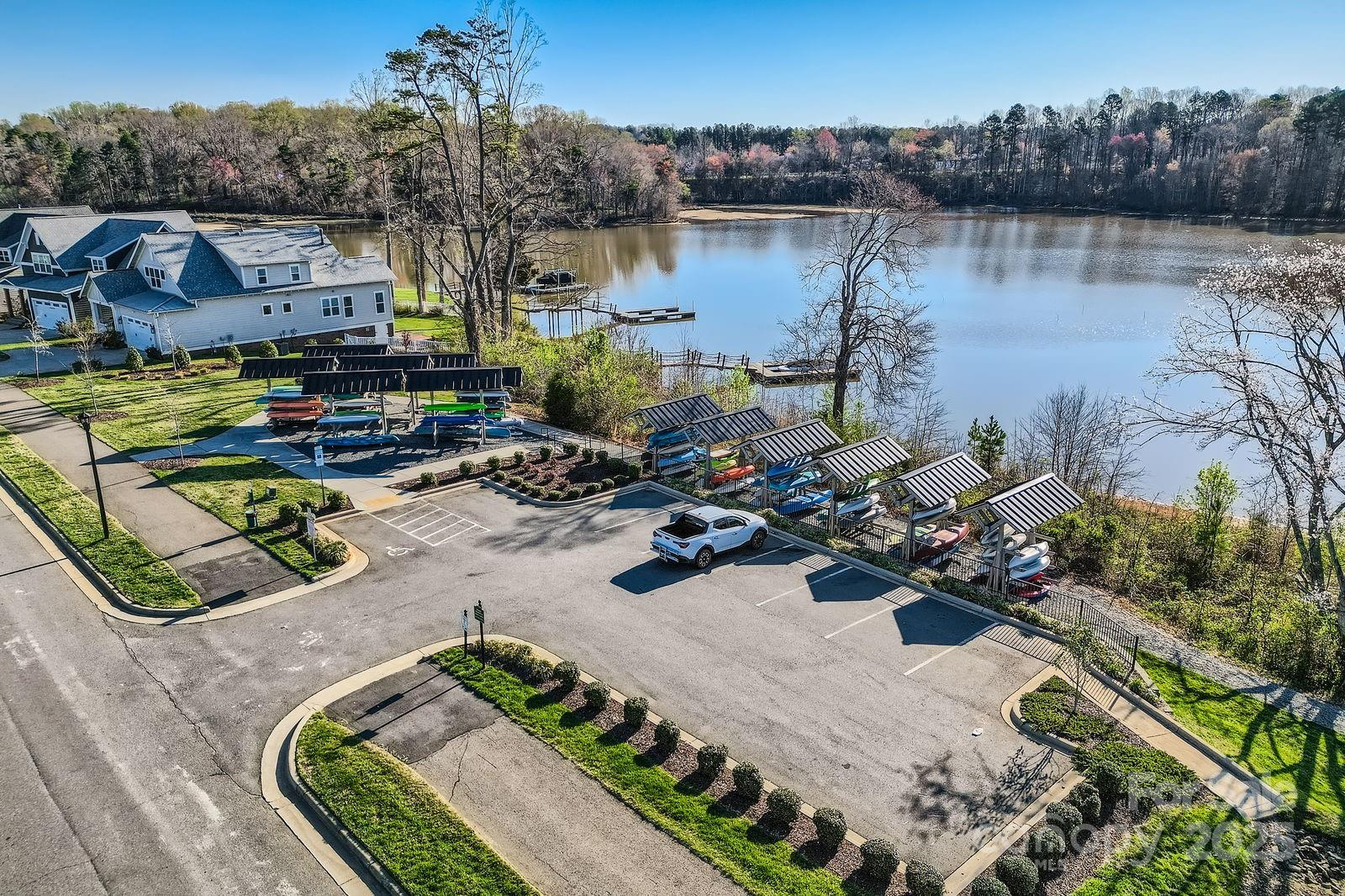 Property image 2 at 120 Hornbeam Lane, Mooresville, NC 28117