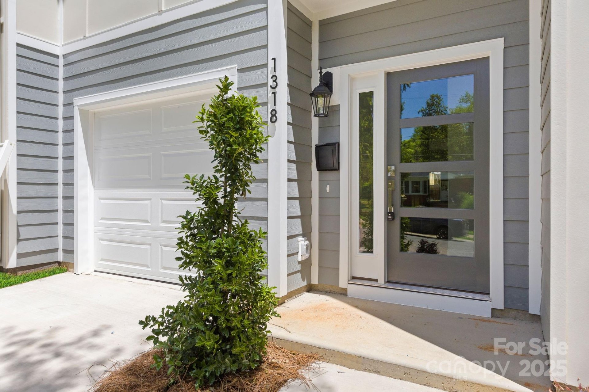 Property image 3 at 1318 Condon Street, Charlotte, NC 28216