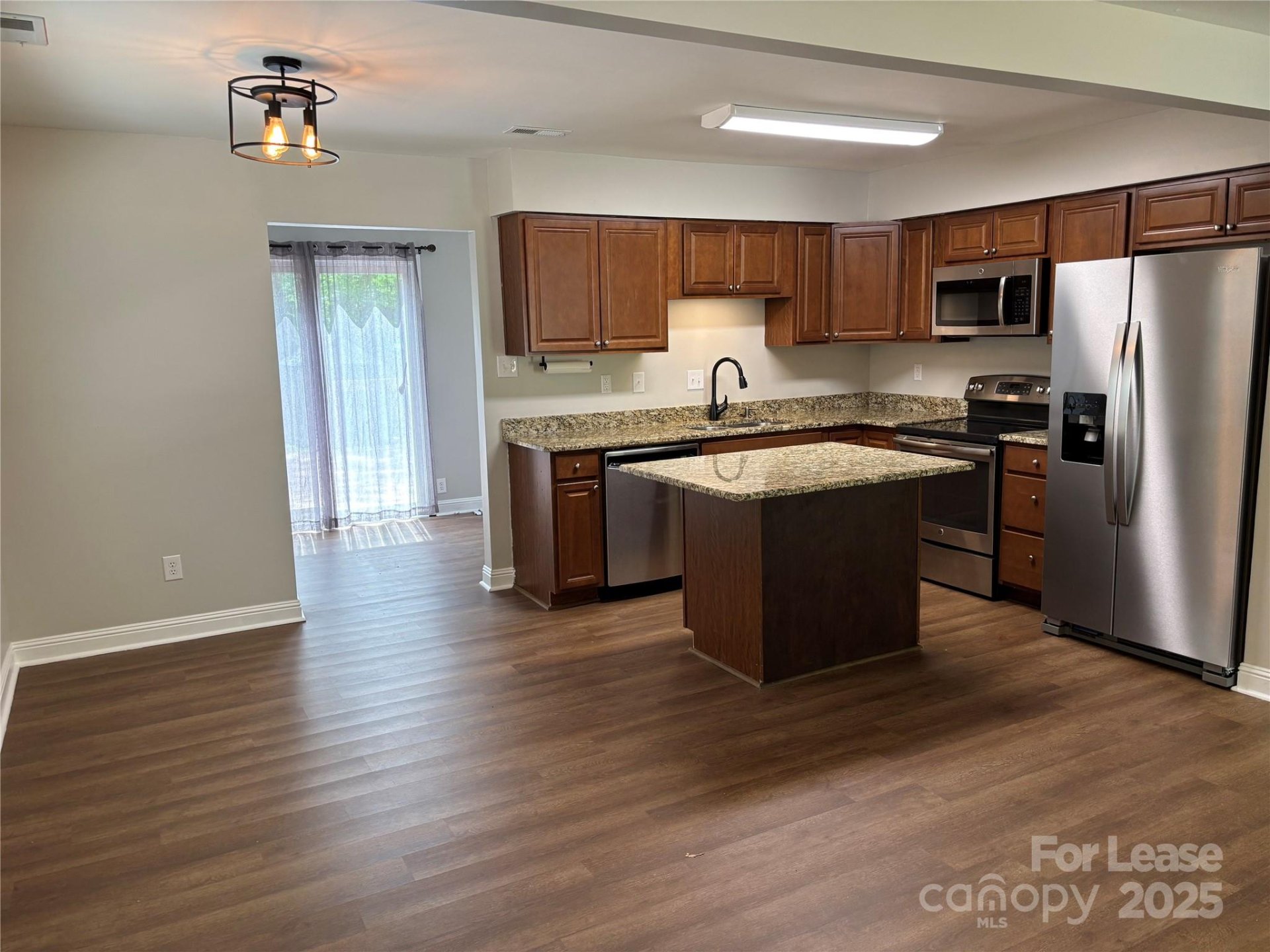 Property image 4 at 11800 Mirror Lake Drive, Charlotte, NC 28226