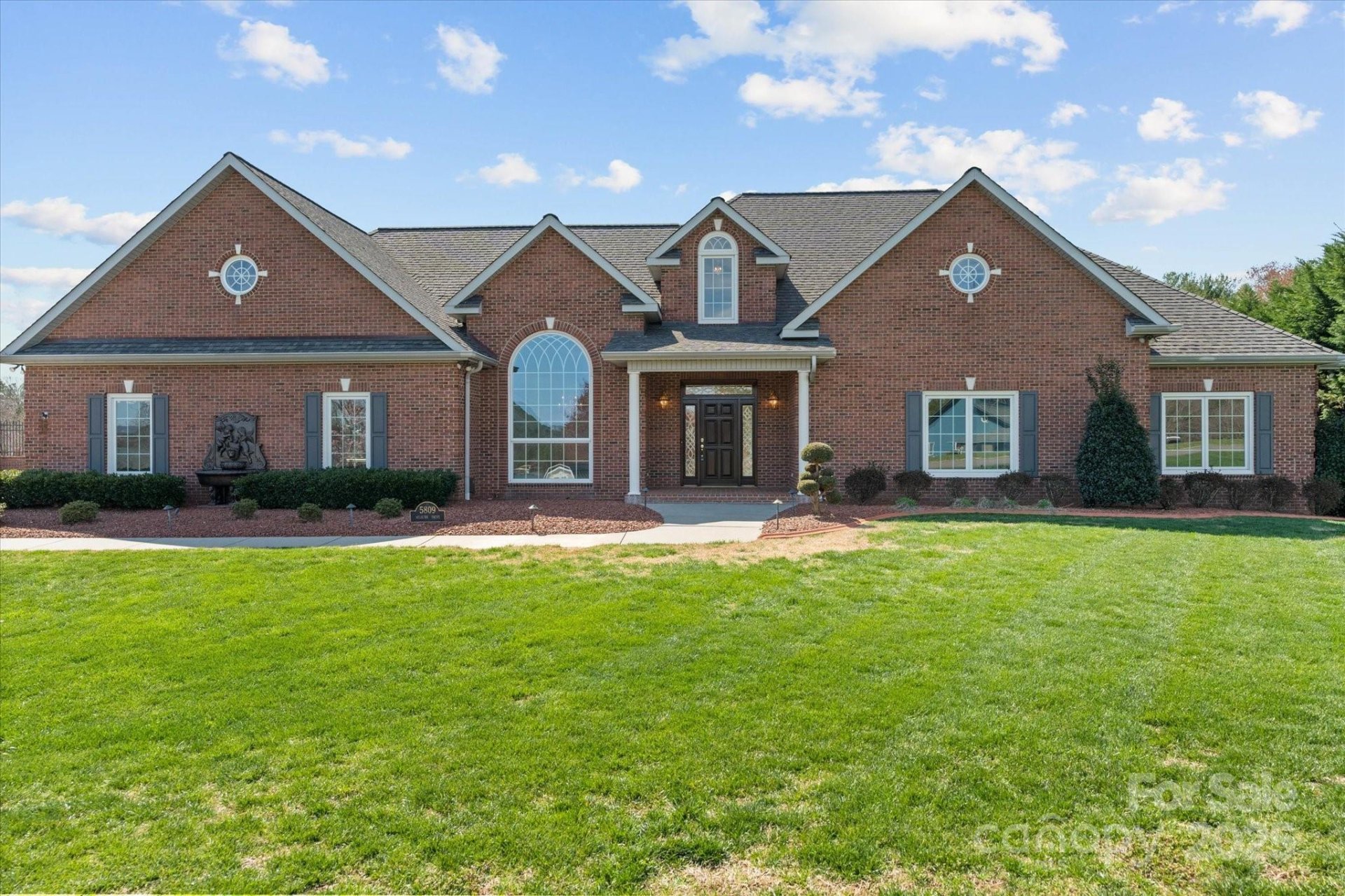 Property image 2 at 5809 Selkirk Drive, Hickory, NC 28601