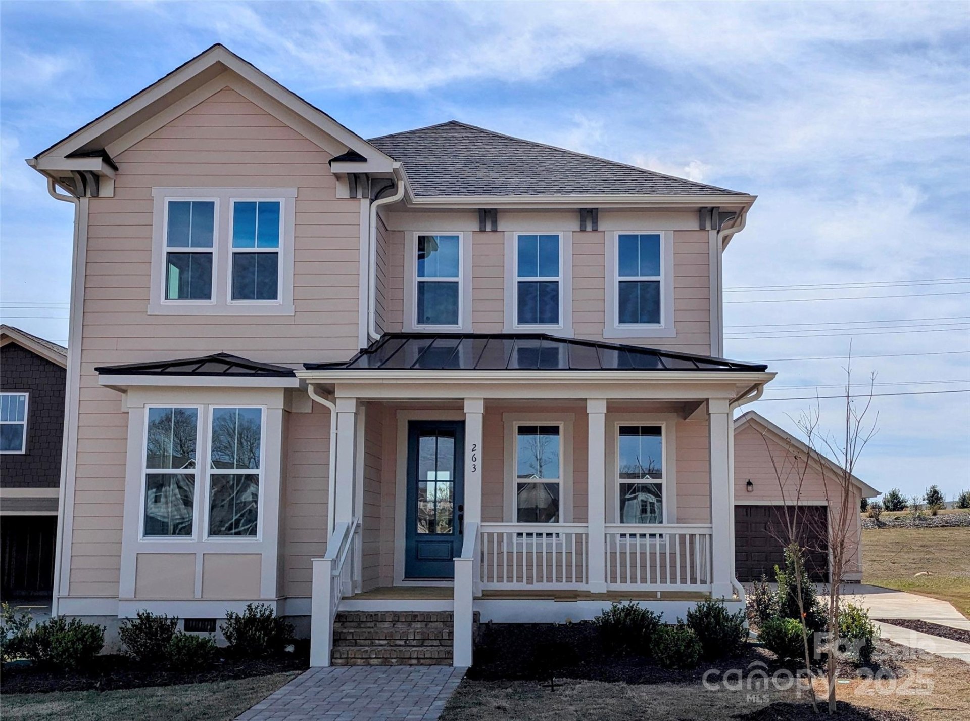263 Luray Way