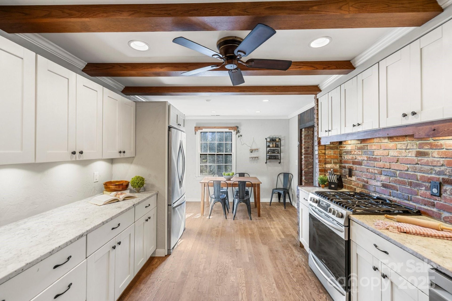 Property image 3 at 203 Davis Mountain Road, Hendersonville, NC 28739