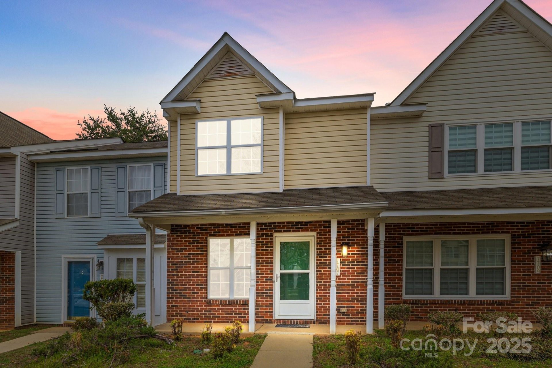 7707 Petrea Lane