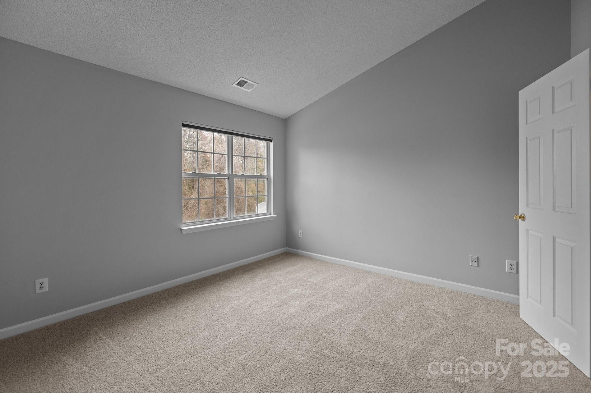 Property image 3 at 7707 Petrea Lane, Charlotte, NC 28227