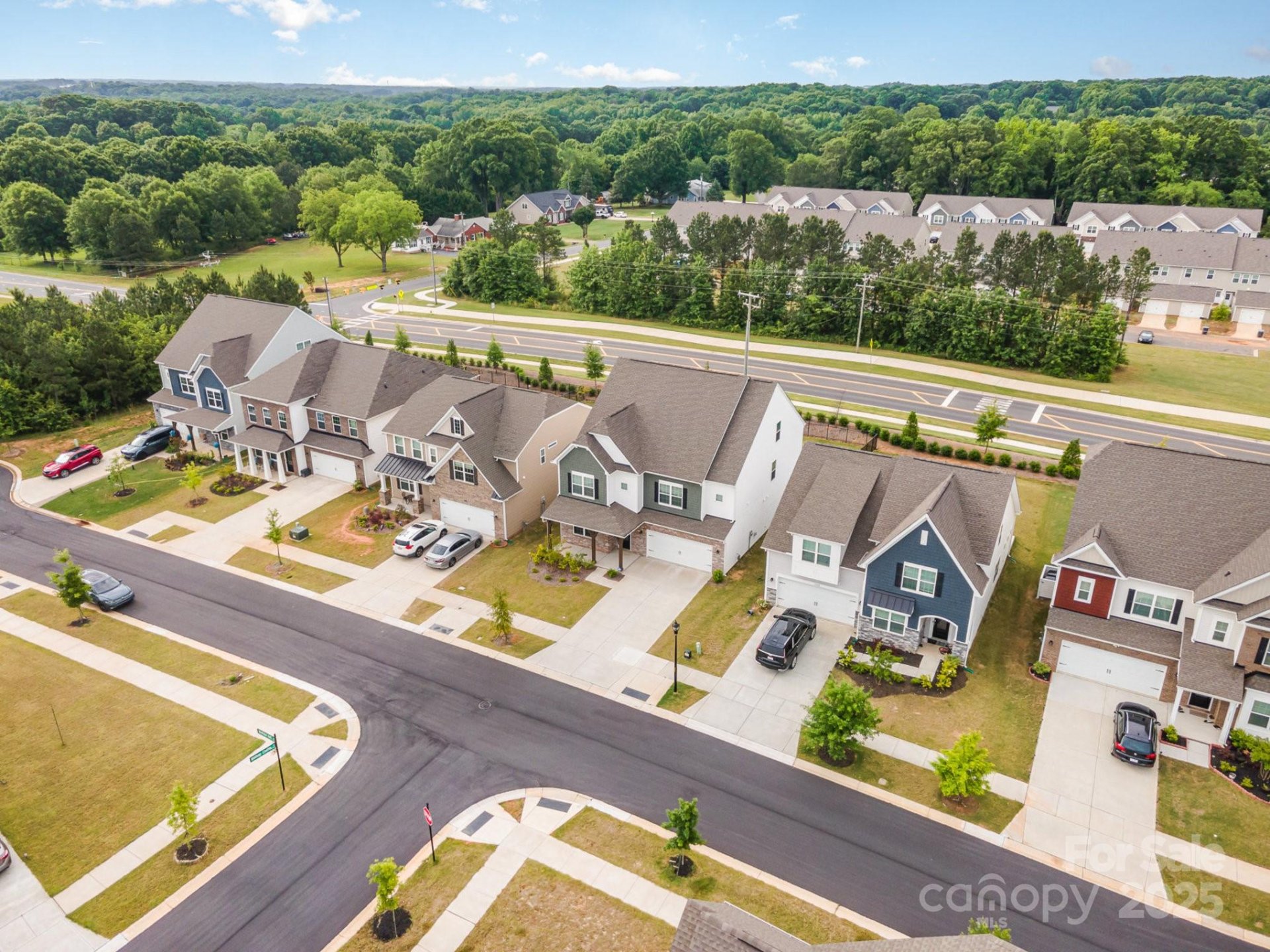 Property image 3 at 16200 Winfield Hall Drive, Charlotte, NC 28273
