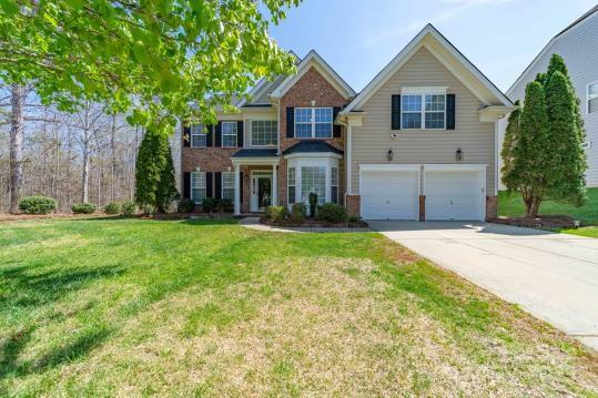 Property at 7719 Whisperingwood Drive, Harrisburg, NC 28075