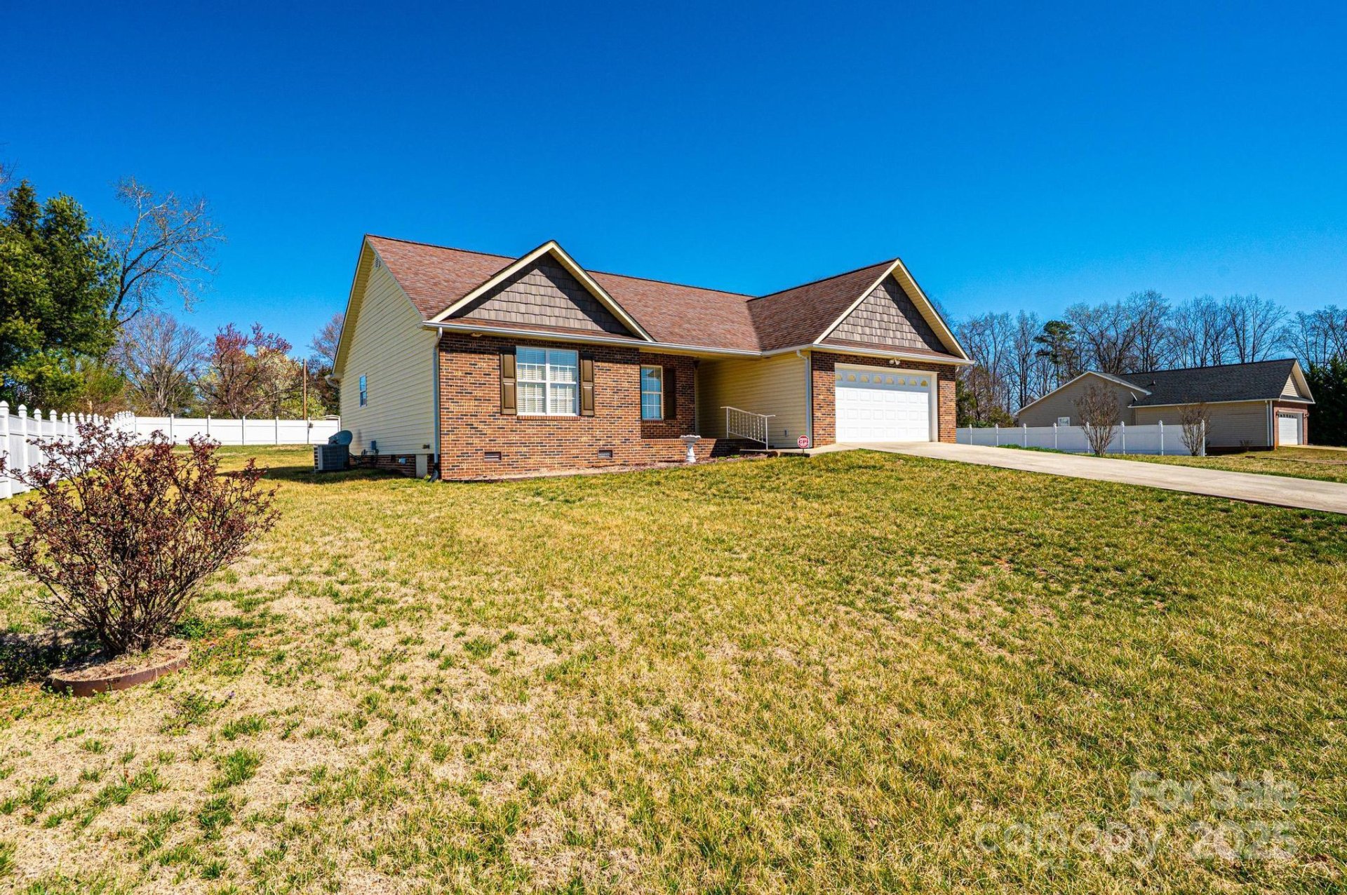 Property image 2 at 9027 Mccray Farms Drive, Hickory, NC 28601