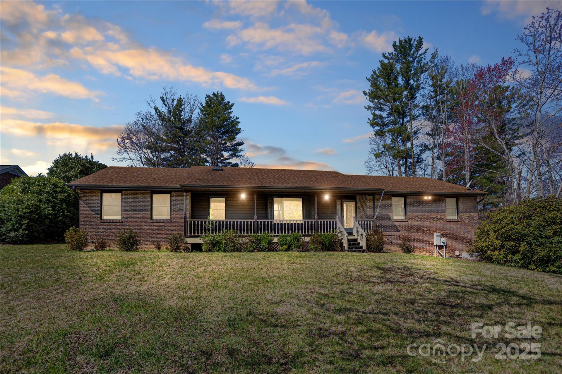 Property image 2 at 35 Tree Top Drive, Arden, NC 28704