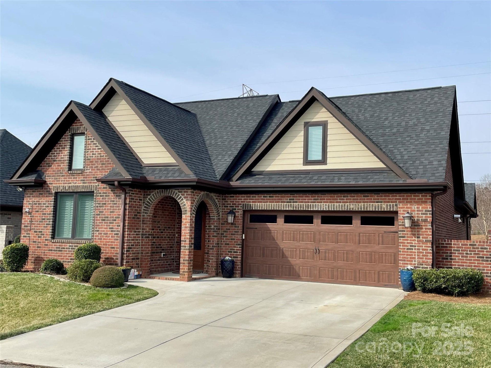 6111 Gold Springs Way