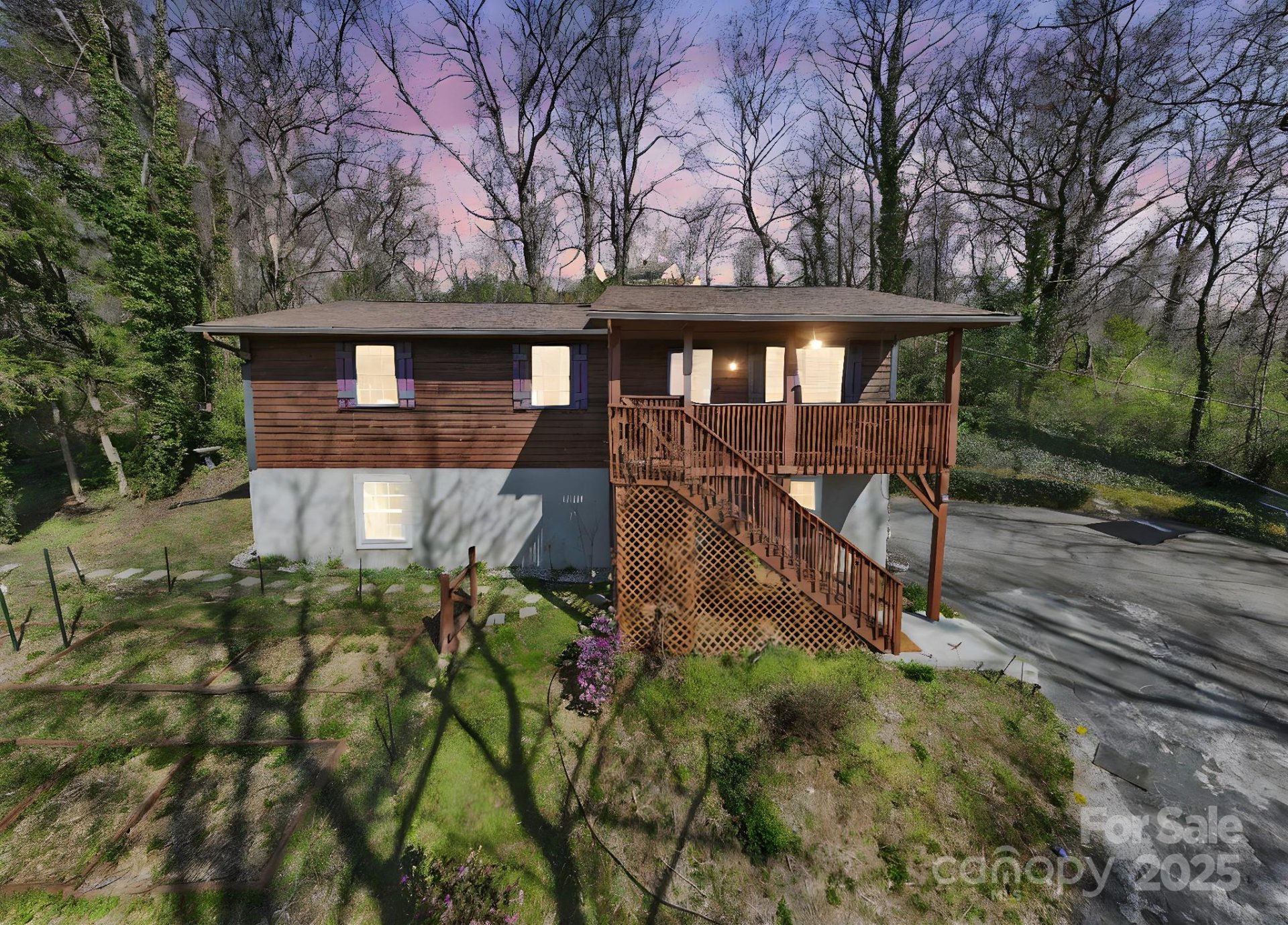 39 Lakeside Drive