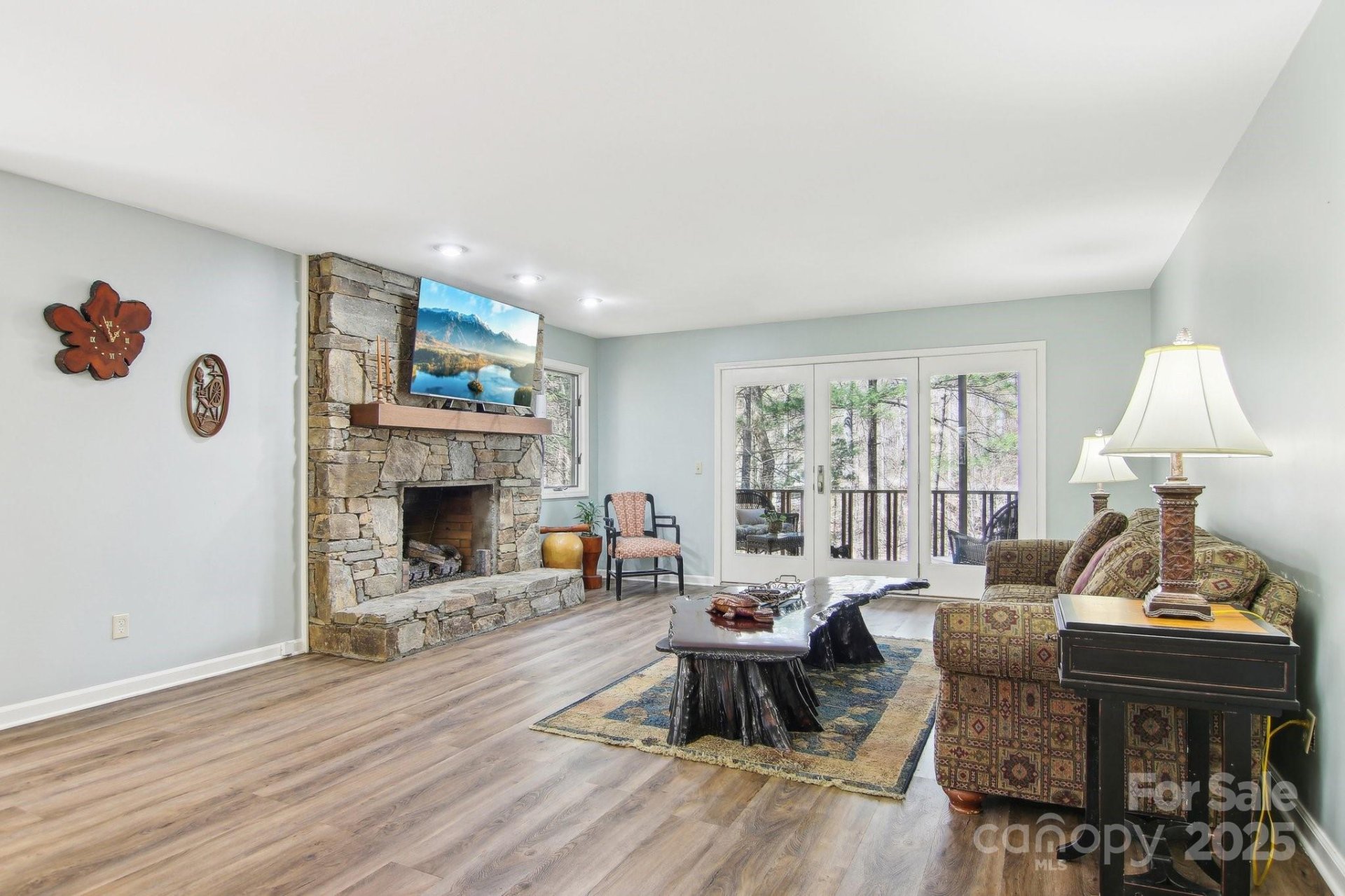 Property image 3 at 405 N Scarlet Oak Lane, Hendersonville, NC 28791