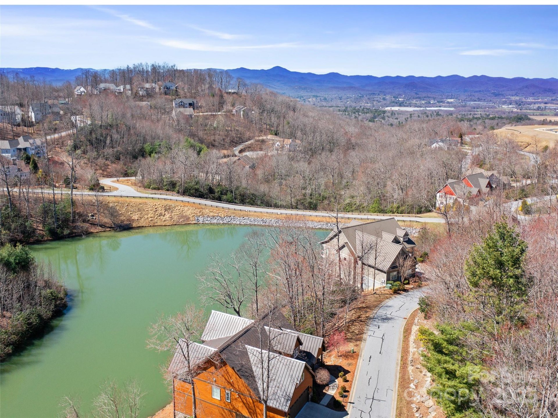 Property image 3 at 82 Narrows Run Loop, Hendersonville, NC 28791