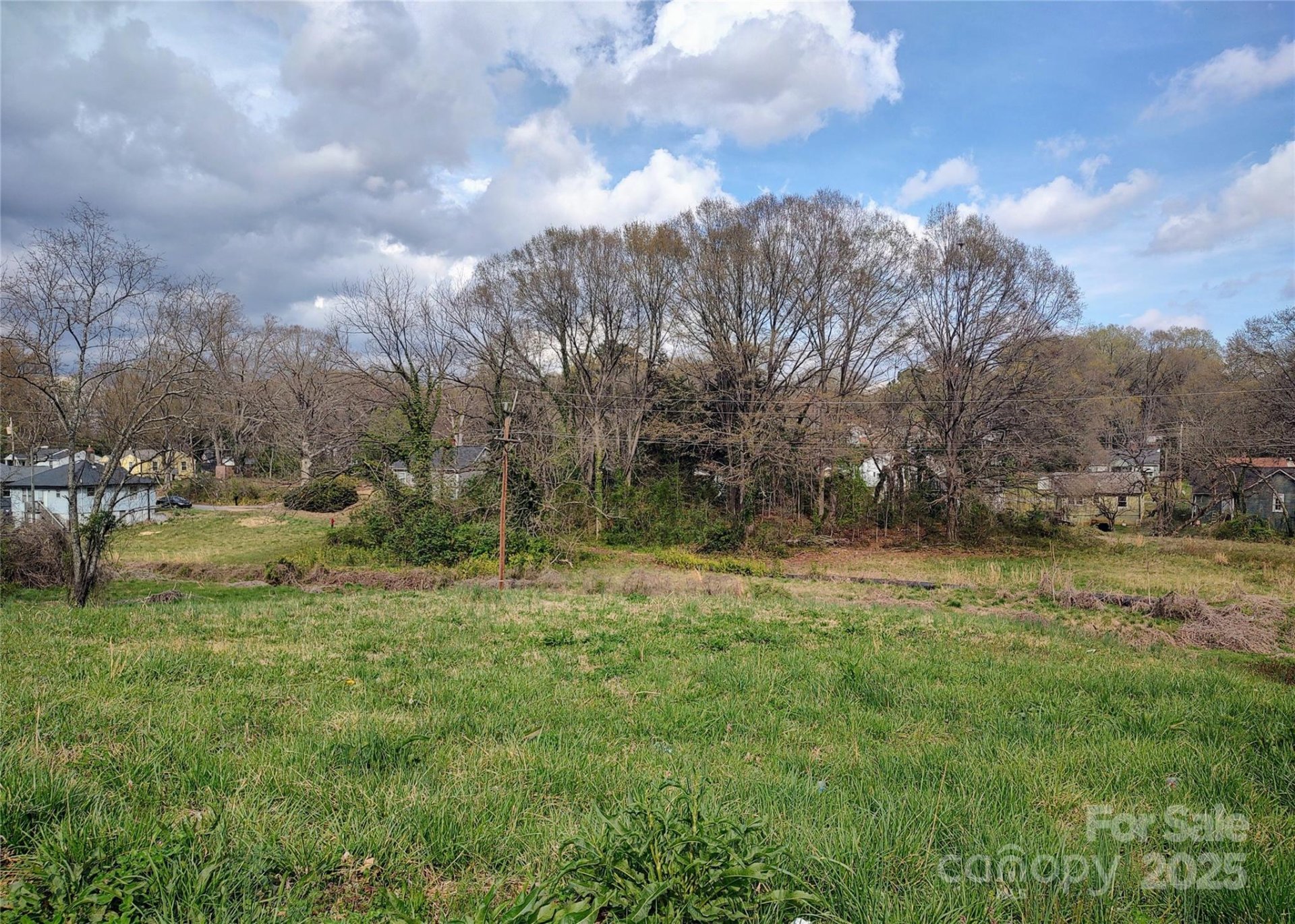 Property image 2 at 412 S Hill Street, Gastonia, NC 28052