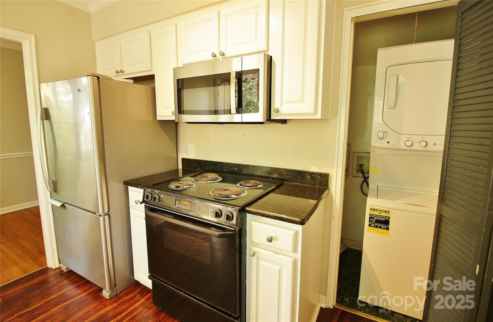 Property image 5 at 3238 Pinehurst Place, Charlotte, NC 28209