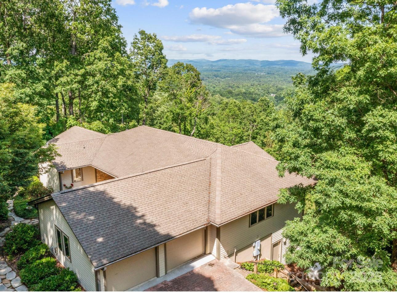 705 Overlook Drive