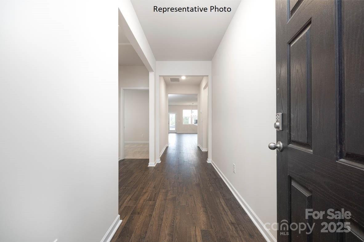 Property image 2 at 585 N Sparkleberry Street, Chester, SC 29706