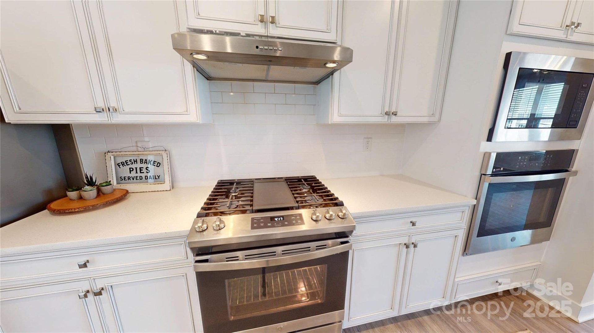 Property image 5 at 926 Portrush Lane, Tega Cay, SC 29708