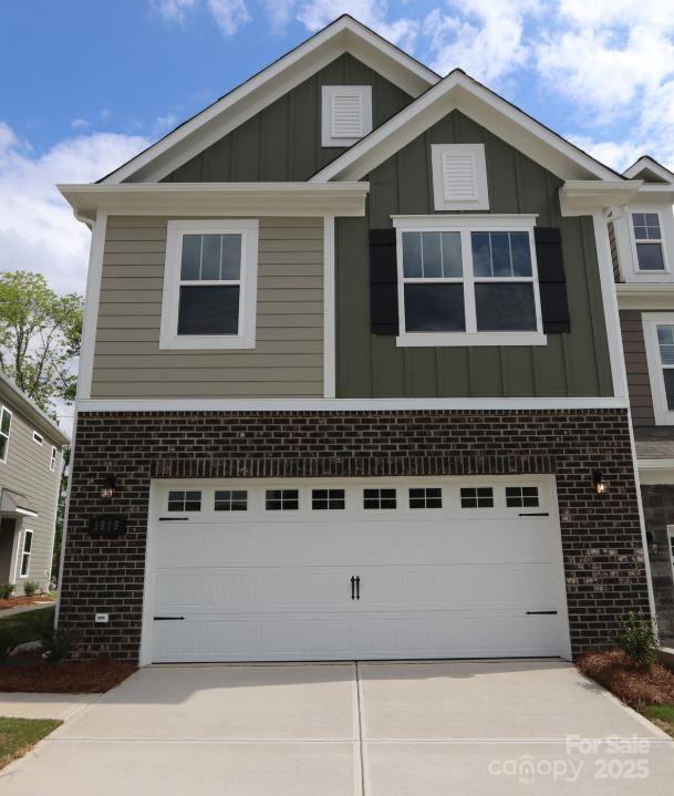 Property image 1 at 1916 Highland Park Drive, Charlotte, NC 28269