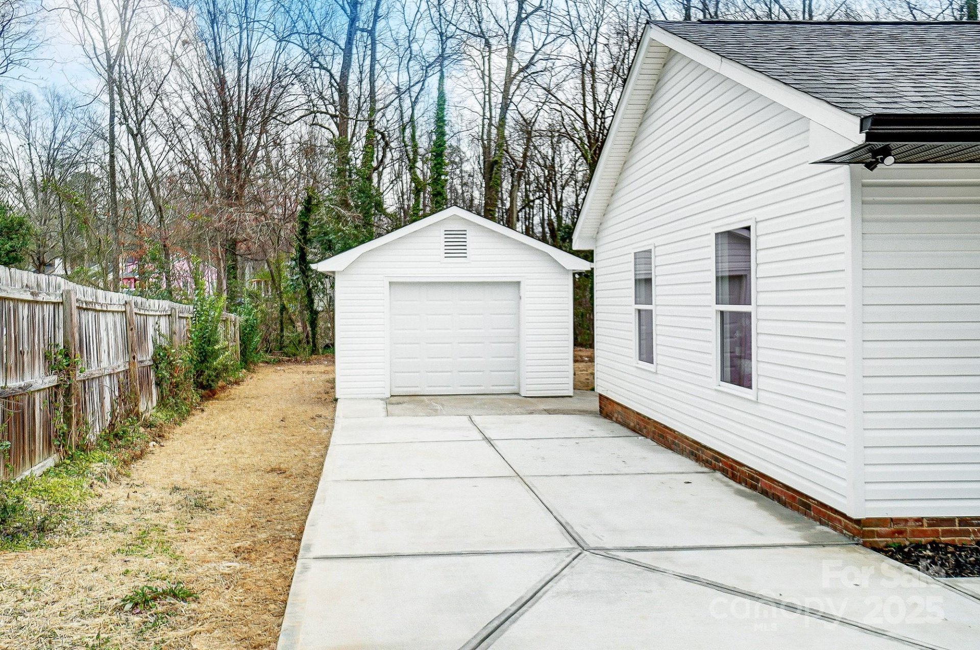 Property image 4 at 6706 Holston Court, Charlotte, NC 28215