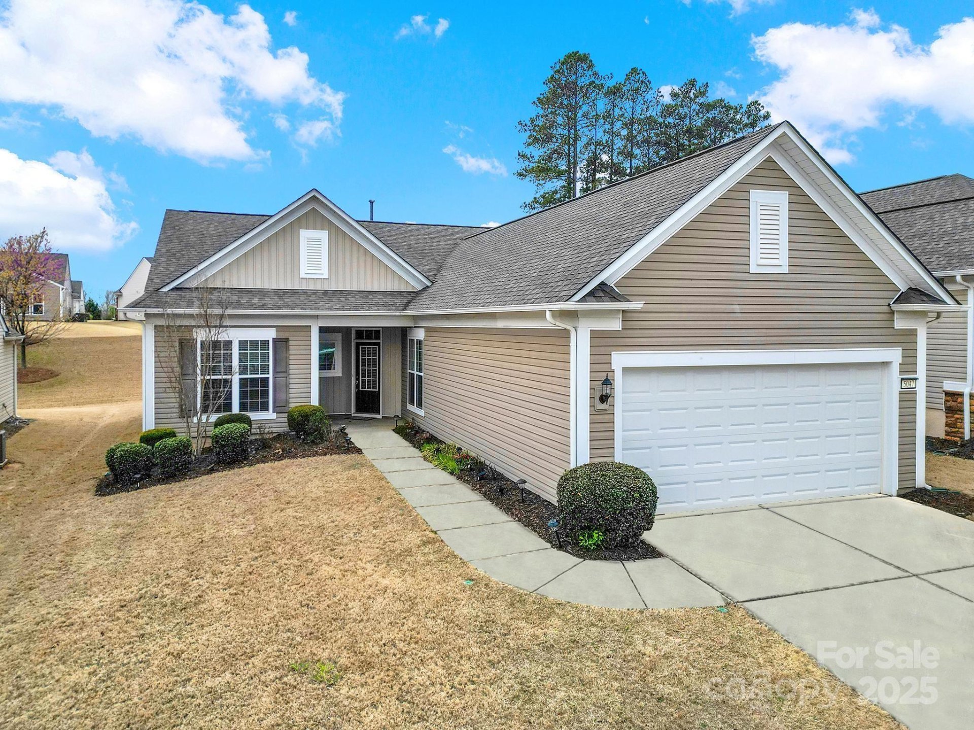 5047 Folly Lane