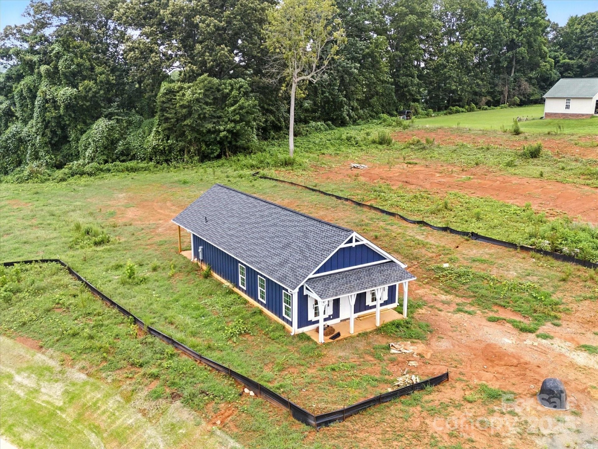 1432 Blackbird Drive