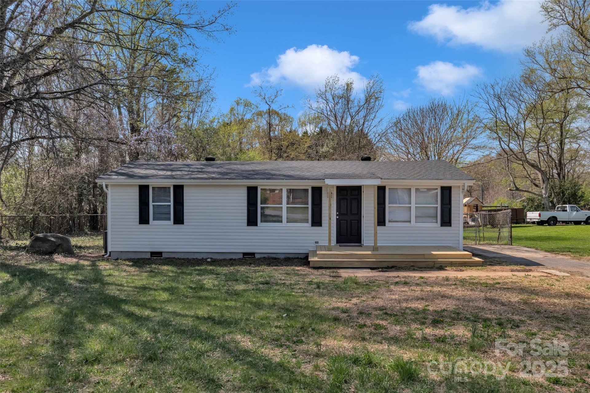 Property image 1 at 1034 Marietta Street, Charlotte, NC 28214