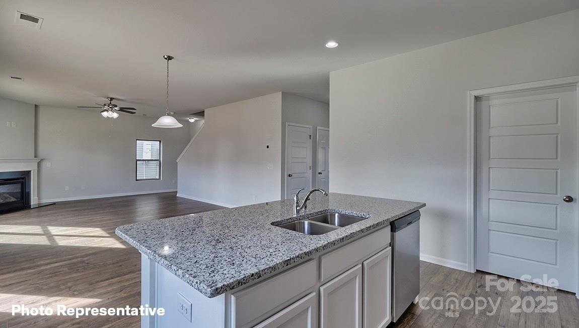 Property image 3 at 812 Candy Drive, Statesville, NC 28677