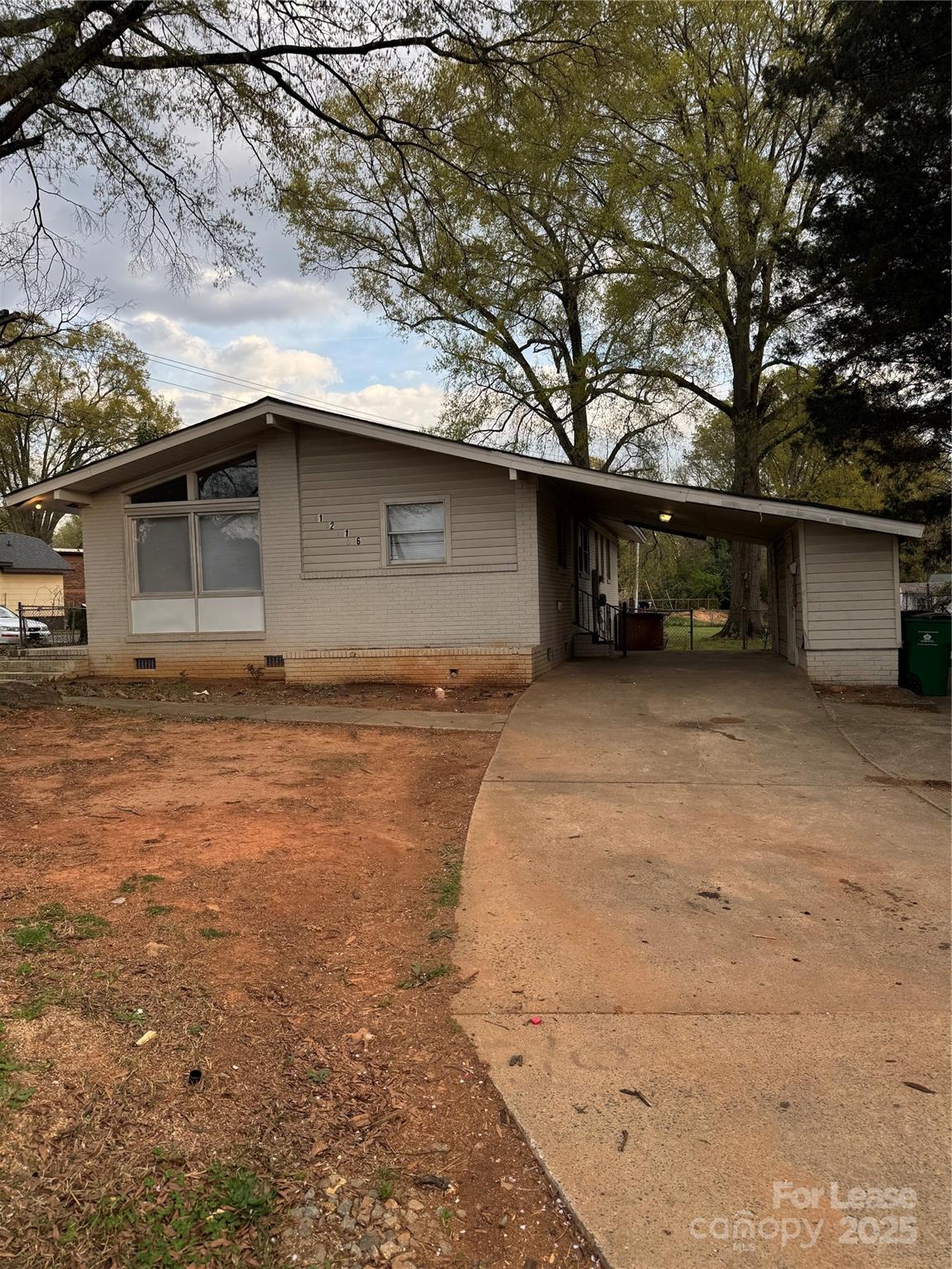 Property image 1 at 1216 White Plains Road, Charlotte, NC 28213