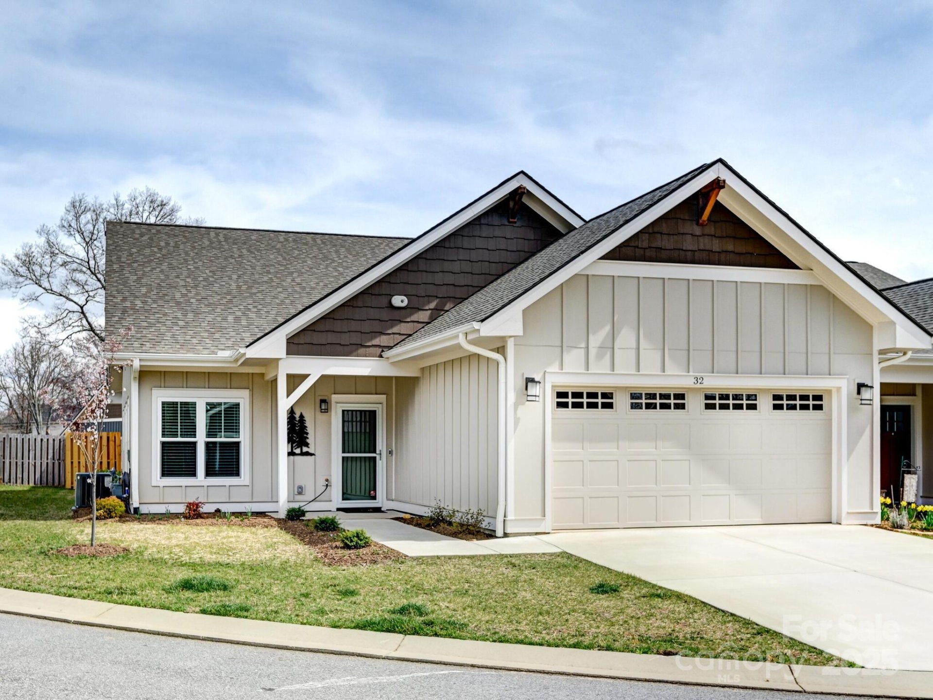 32 Cozy Cottage Way