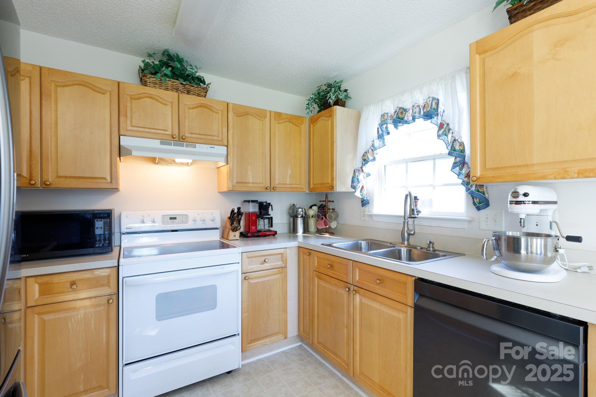 Property image 5 at 611 Chase Brook Drive, Rock Hill, SC 29732