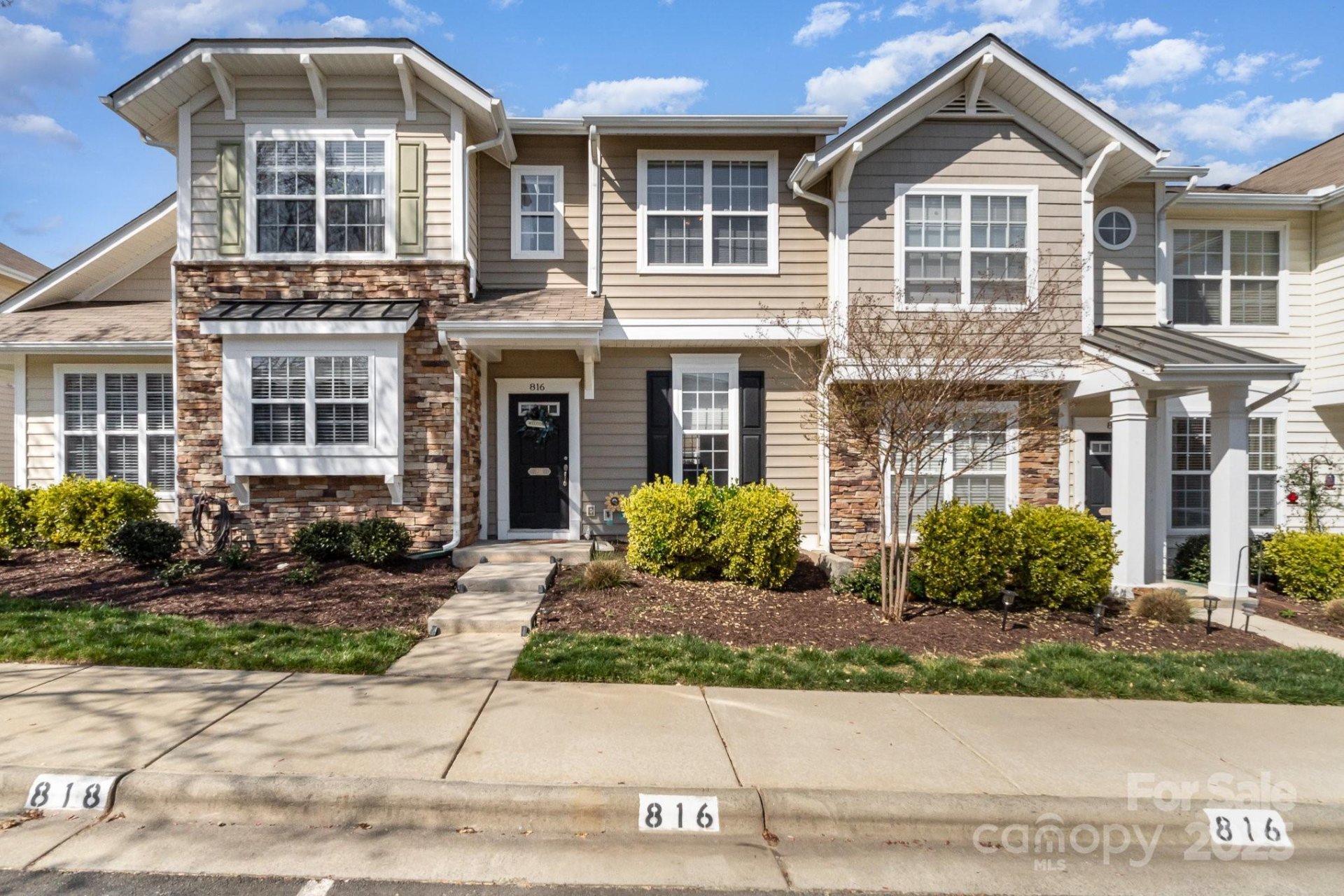 816 Gentlewinds Court