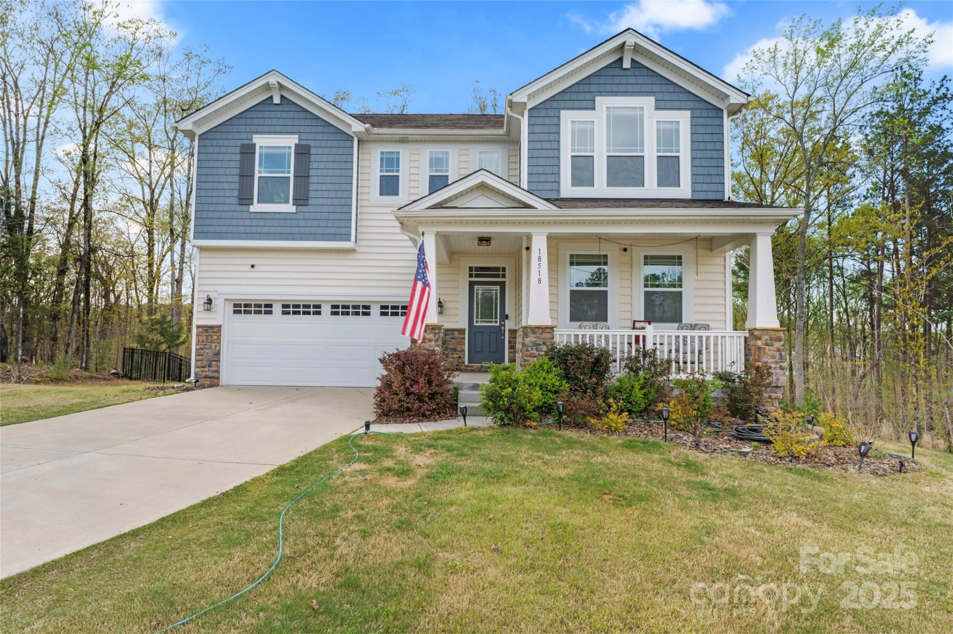 Ridgewater, Charlotte Community