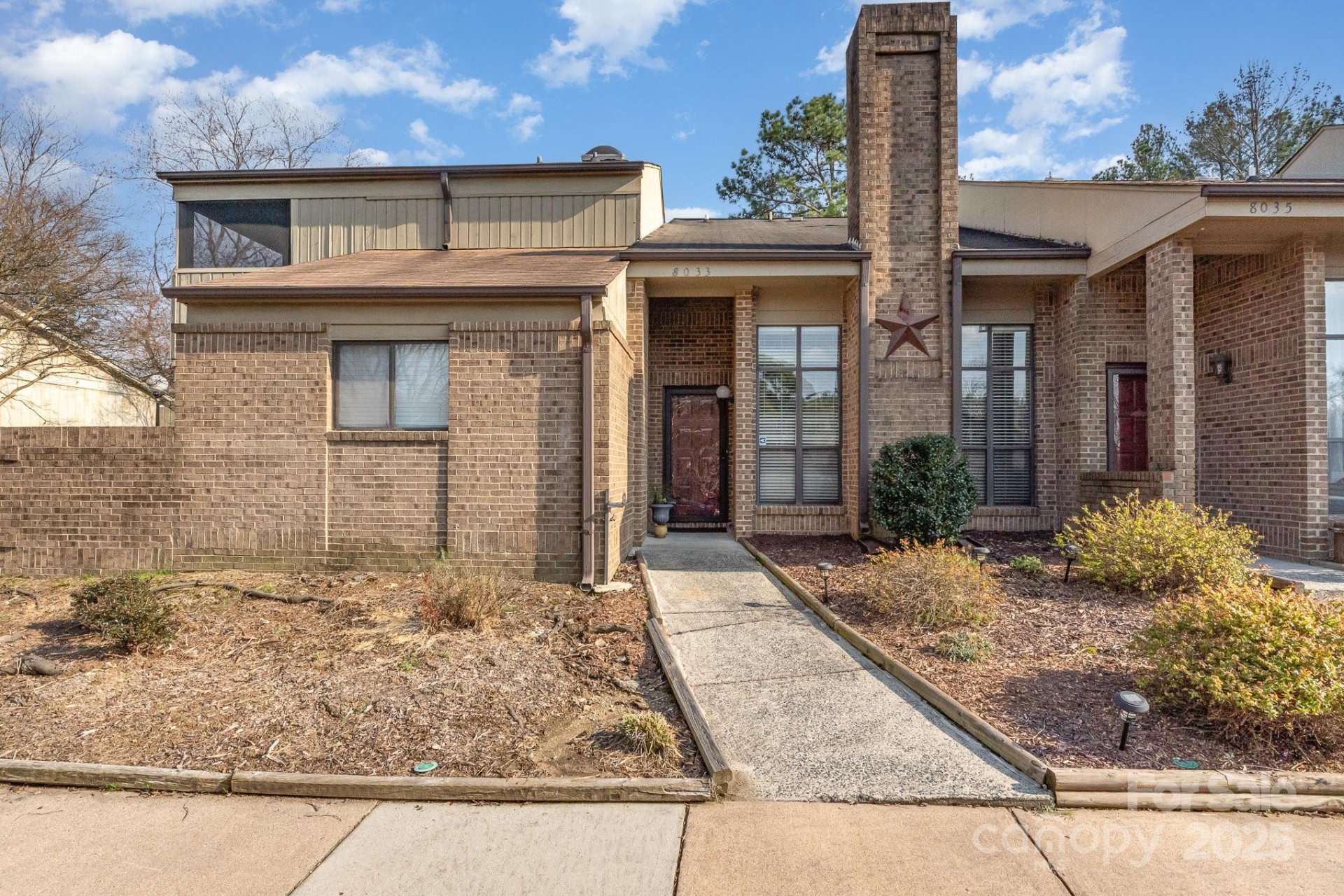 Property image 1 at 8033 Charter Oak Lane, Charlotte, NC 28226