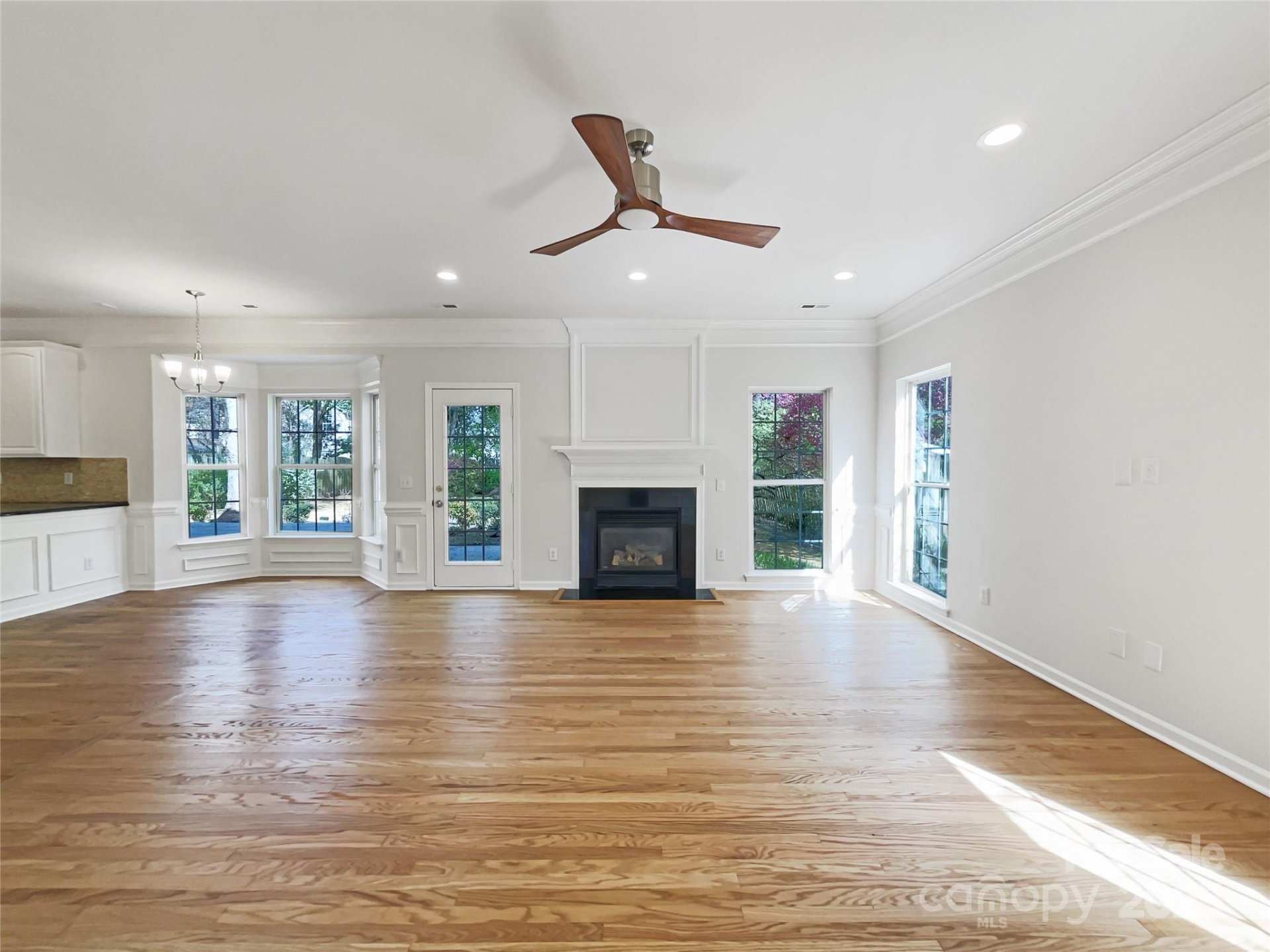 Property image 3 at 3711 Cole Mill Road, Charlotte, NC 28270