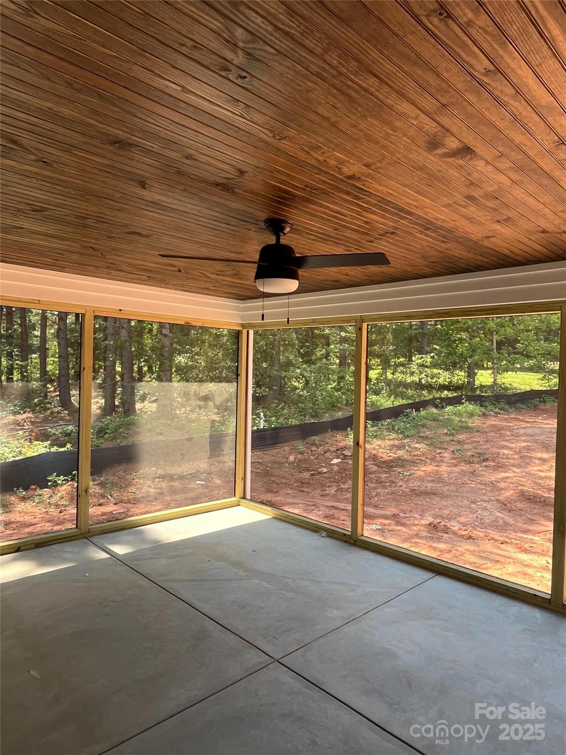Property image 3 at 5947 Tipperary Drive, Denver, NC 28037