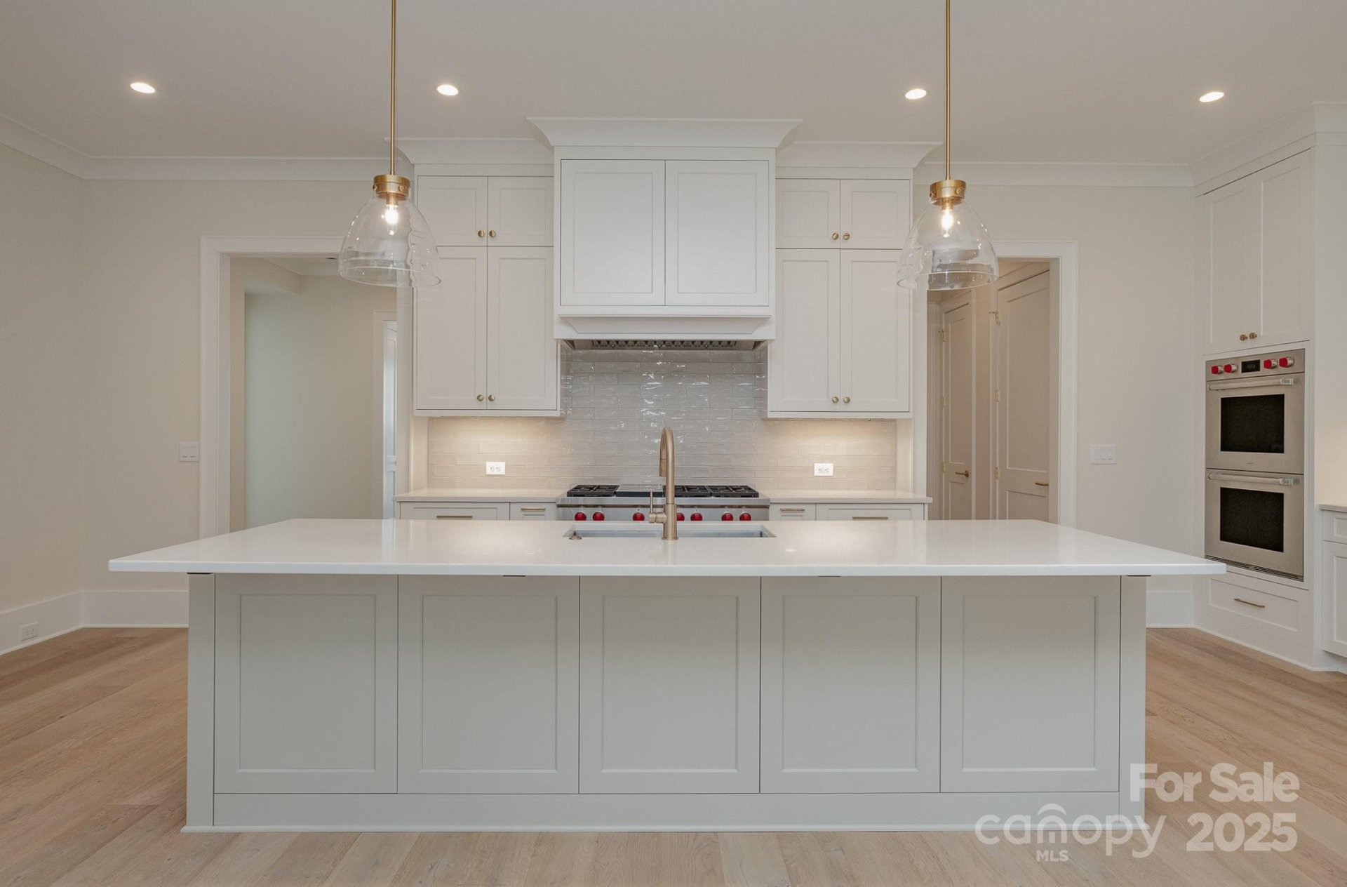 Property image 2 at 2922 Sharon View Road, Charlotte, NC 28210