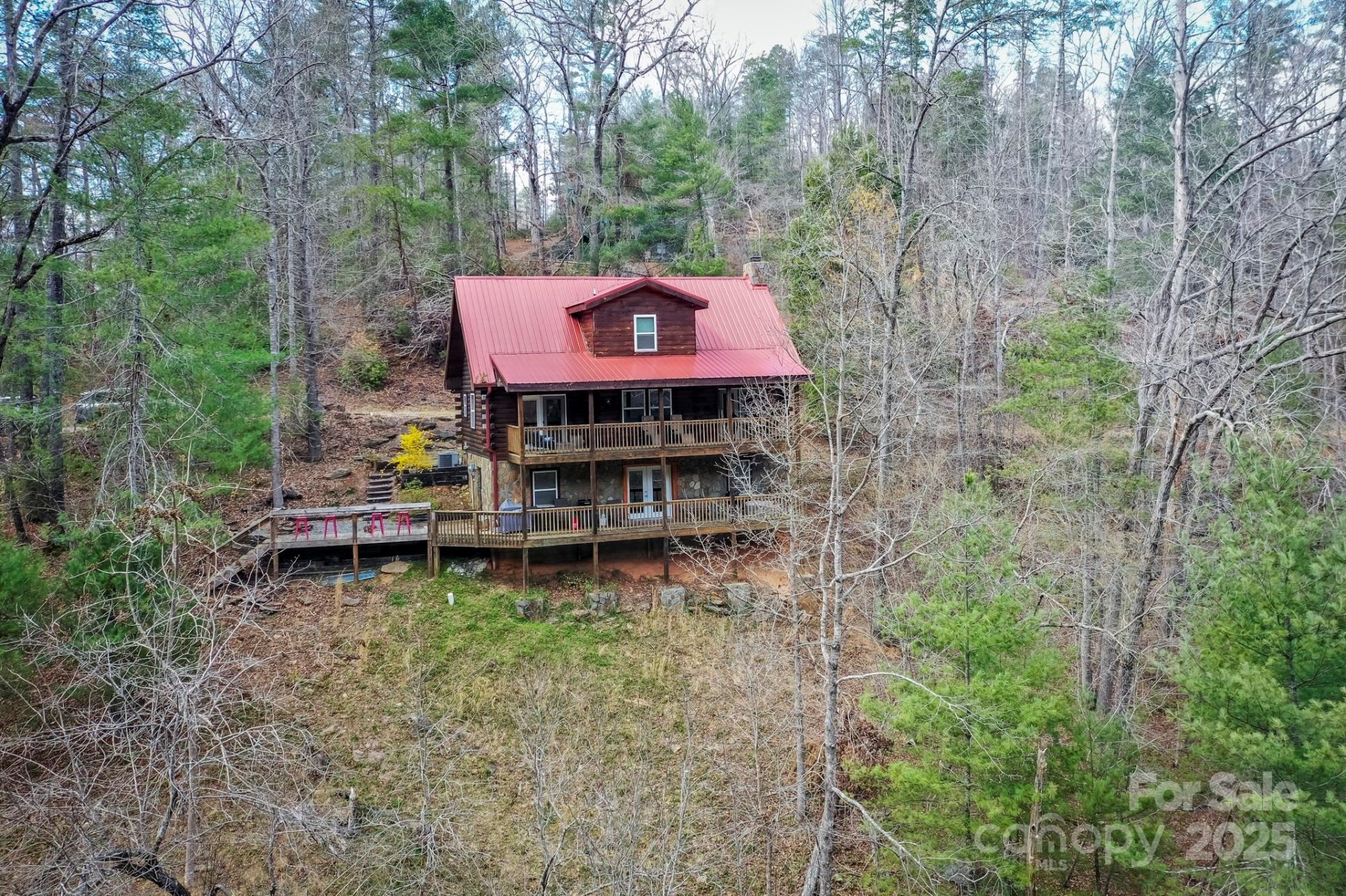 Property image 3 at 351 Chickadee Avenue, Lake Lure, NC 28746