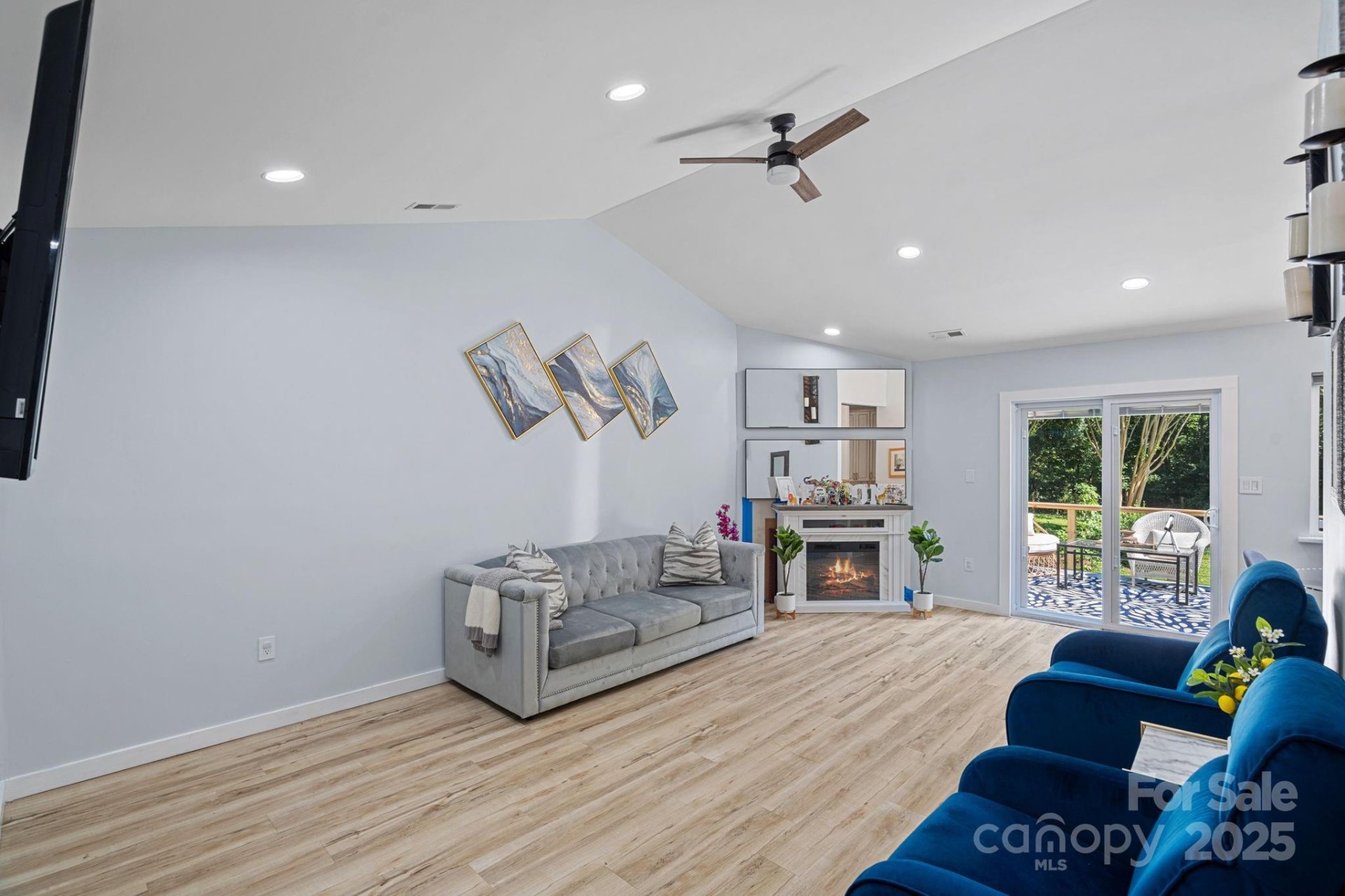 Property image 4 at 8122 Sherington Way, Charlotte, NC 28227