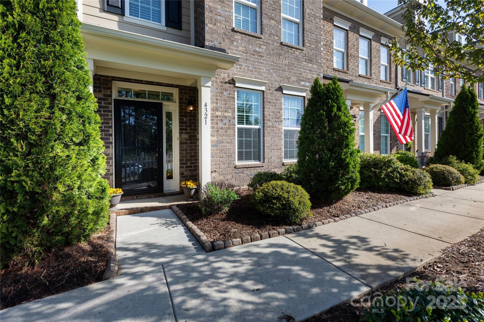 Property image 1 at 4321 Courtly Lane, Belmont, NC 28012