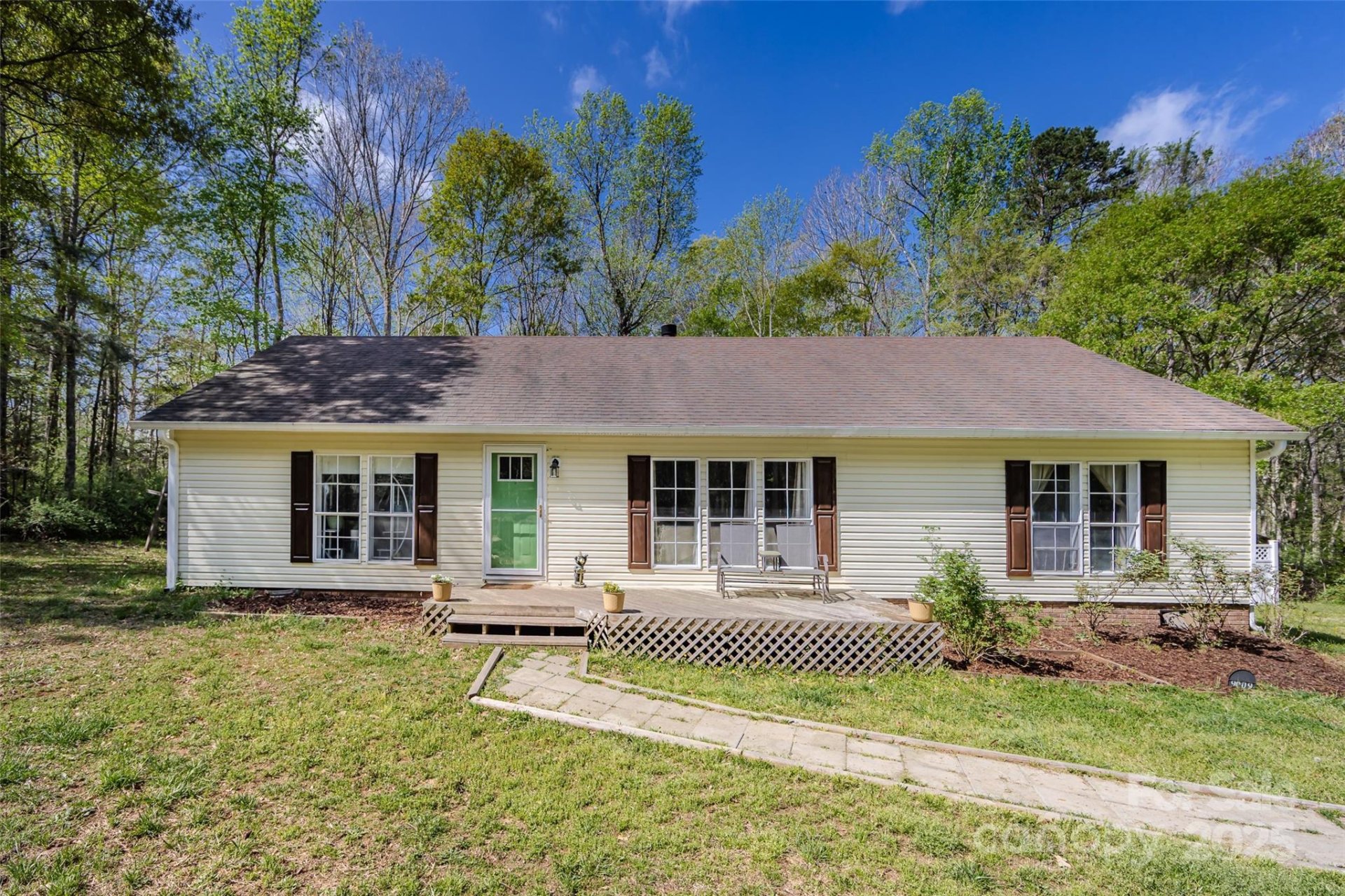 9009 Quail Roost Drive