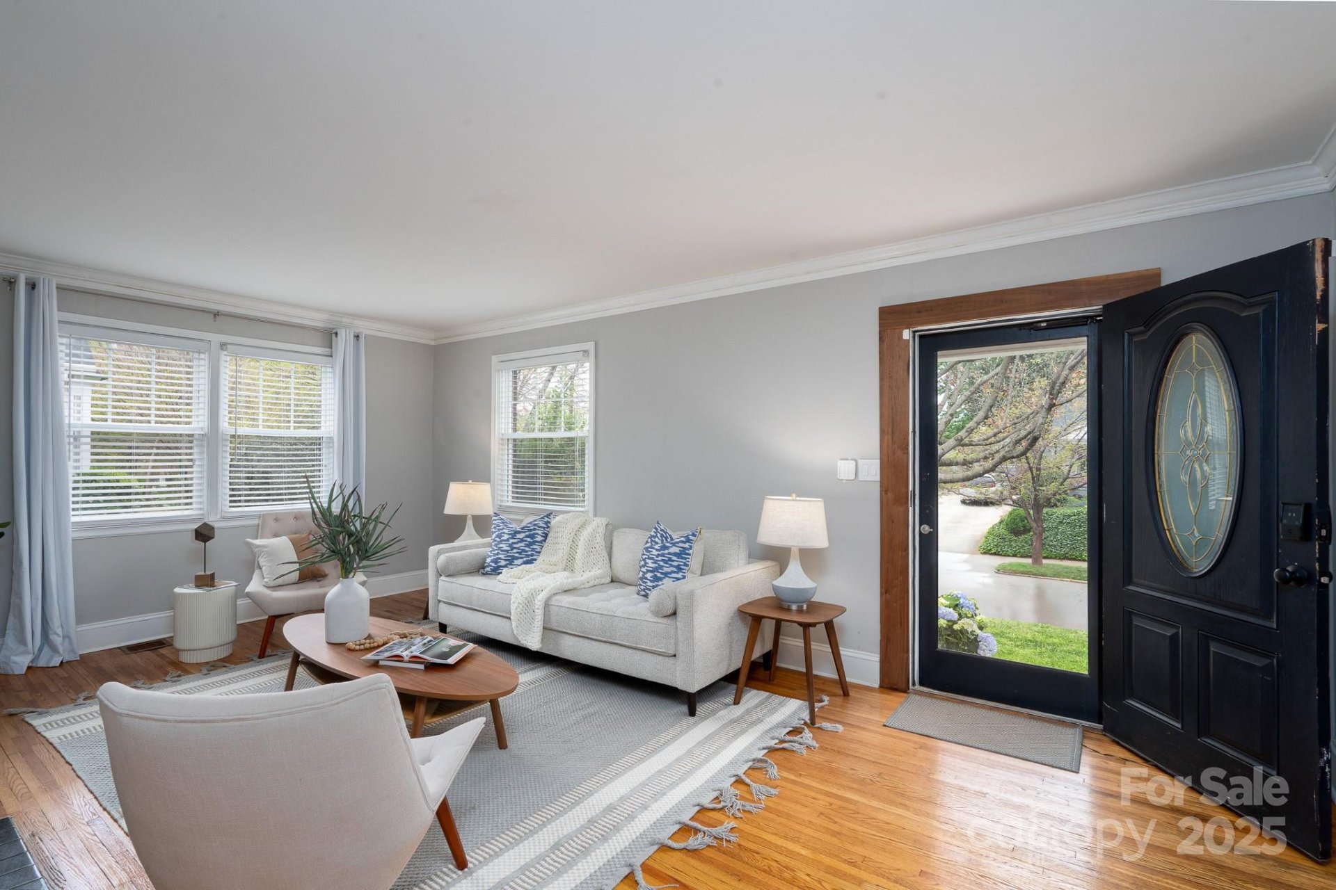 Property image 1 at 717 Woodruff Place, Charlotte, NC 28208