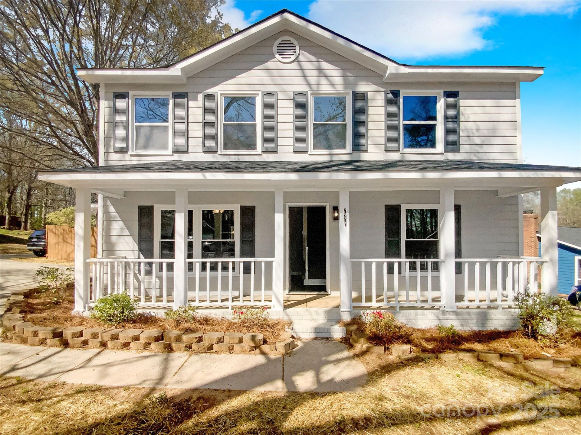 Property image 1 at 7303 Rockwood Forest Lane, Charlotte, NC 28212