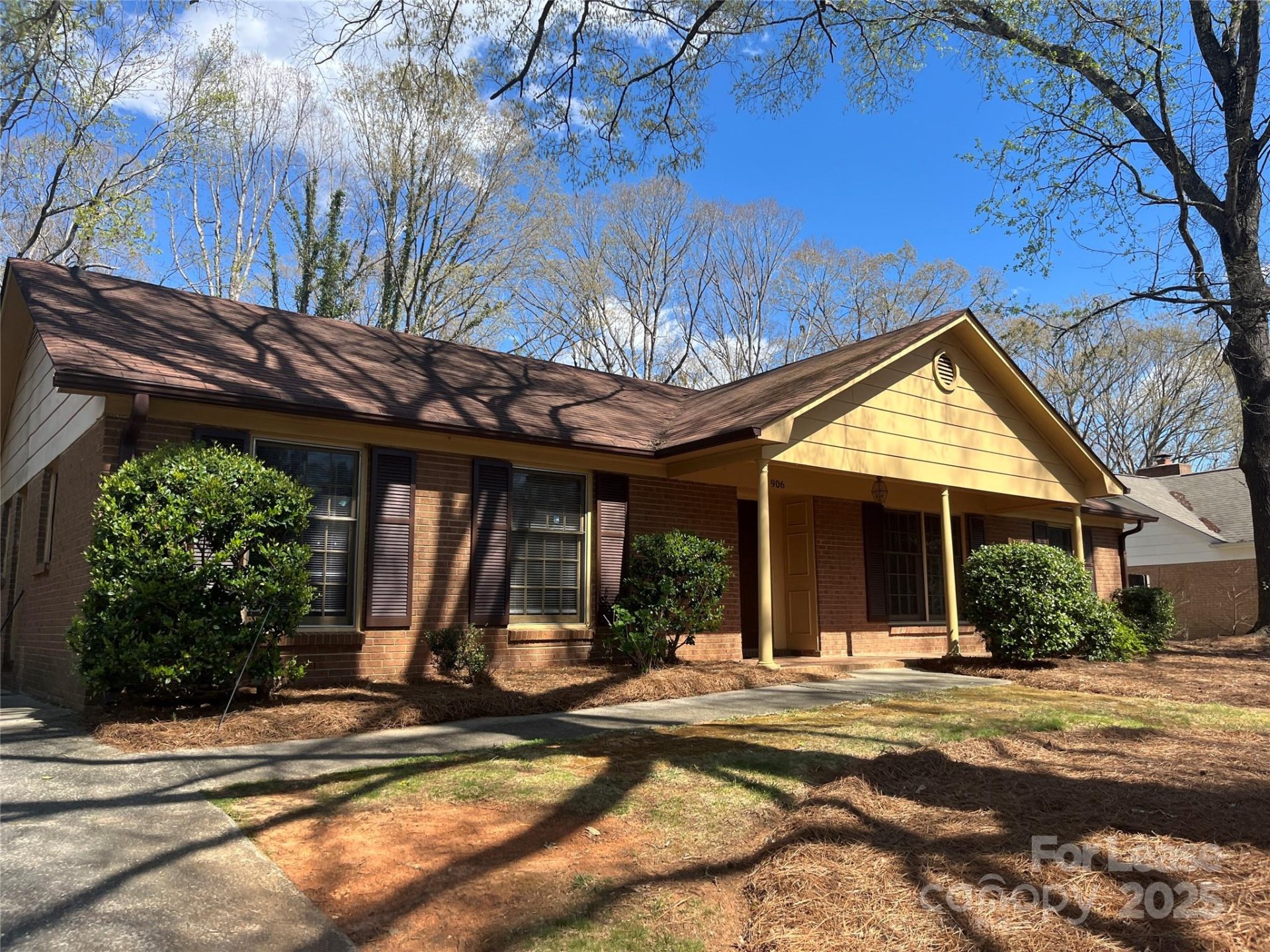 Property image 3 at 906 Mclaughlin Drive, Charlotte, NC 28212