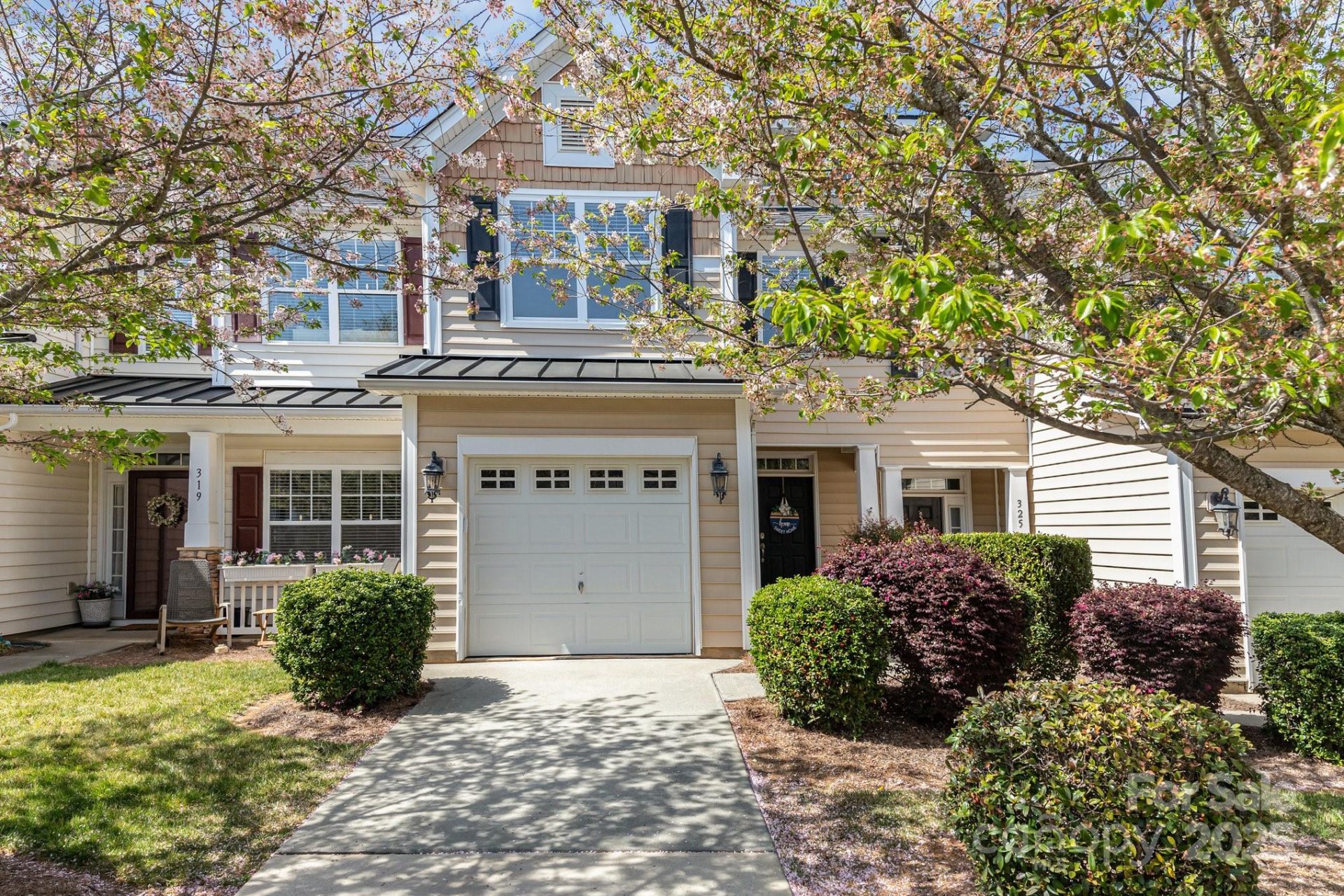 Property image 2 at 321 Rose Garden Court, Rock Hill, SC 29732