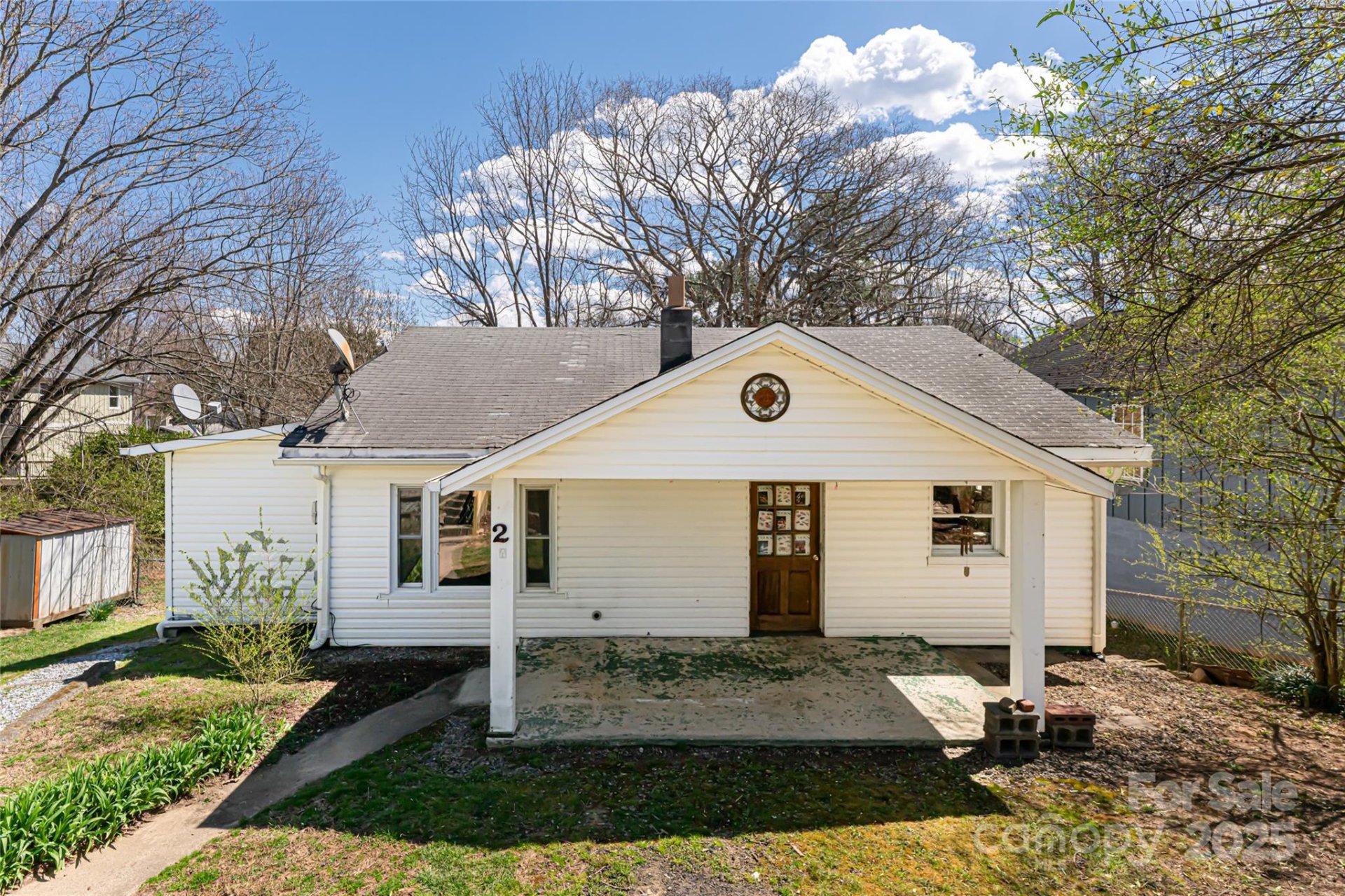 Property image 2 at 2 Evergreen Avenue, Asheville, NC 28806