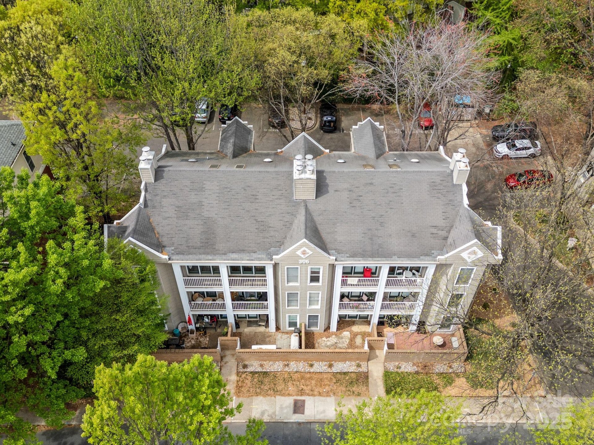 Property image 2 at 306 S Cedar Street, Charlotte, NC 28202